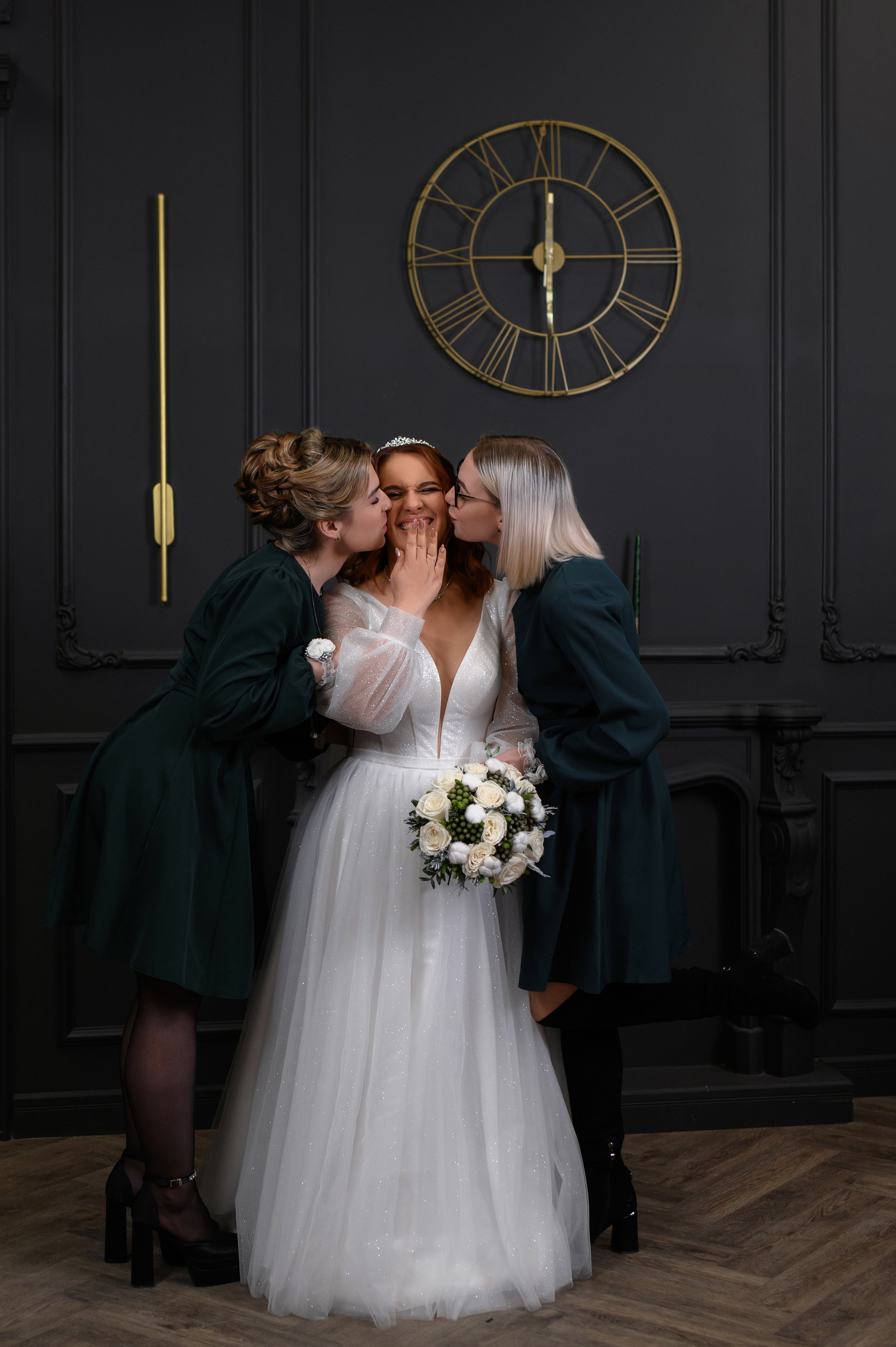 Алиса и Михаил. Свадебный фотограф Николай Коляганов в Иванове, Костроме, Ярославле, Нижнем Новгороде