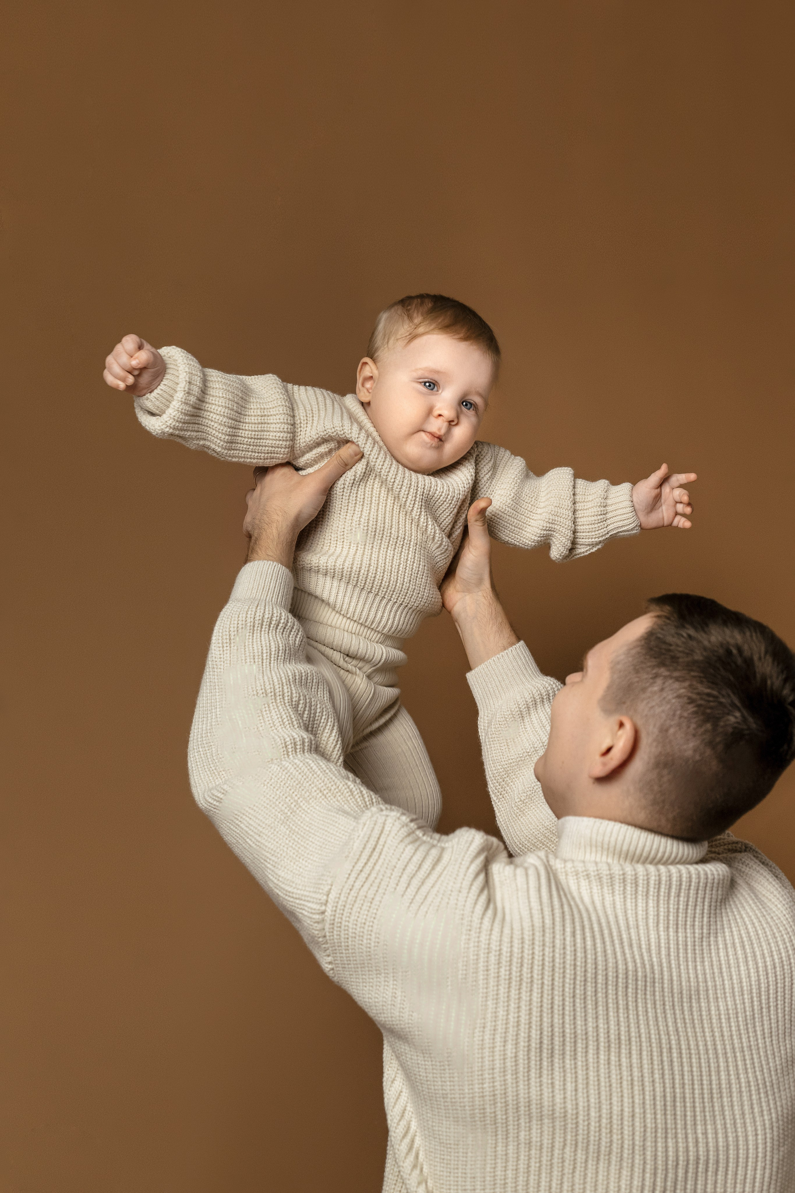 Семейный фотограф в Брянске фотостудии Брянск. Семейный и репортажный фотограф Брянск — Москва Олеся Юрьева. Съёмка крещения и венчания