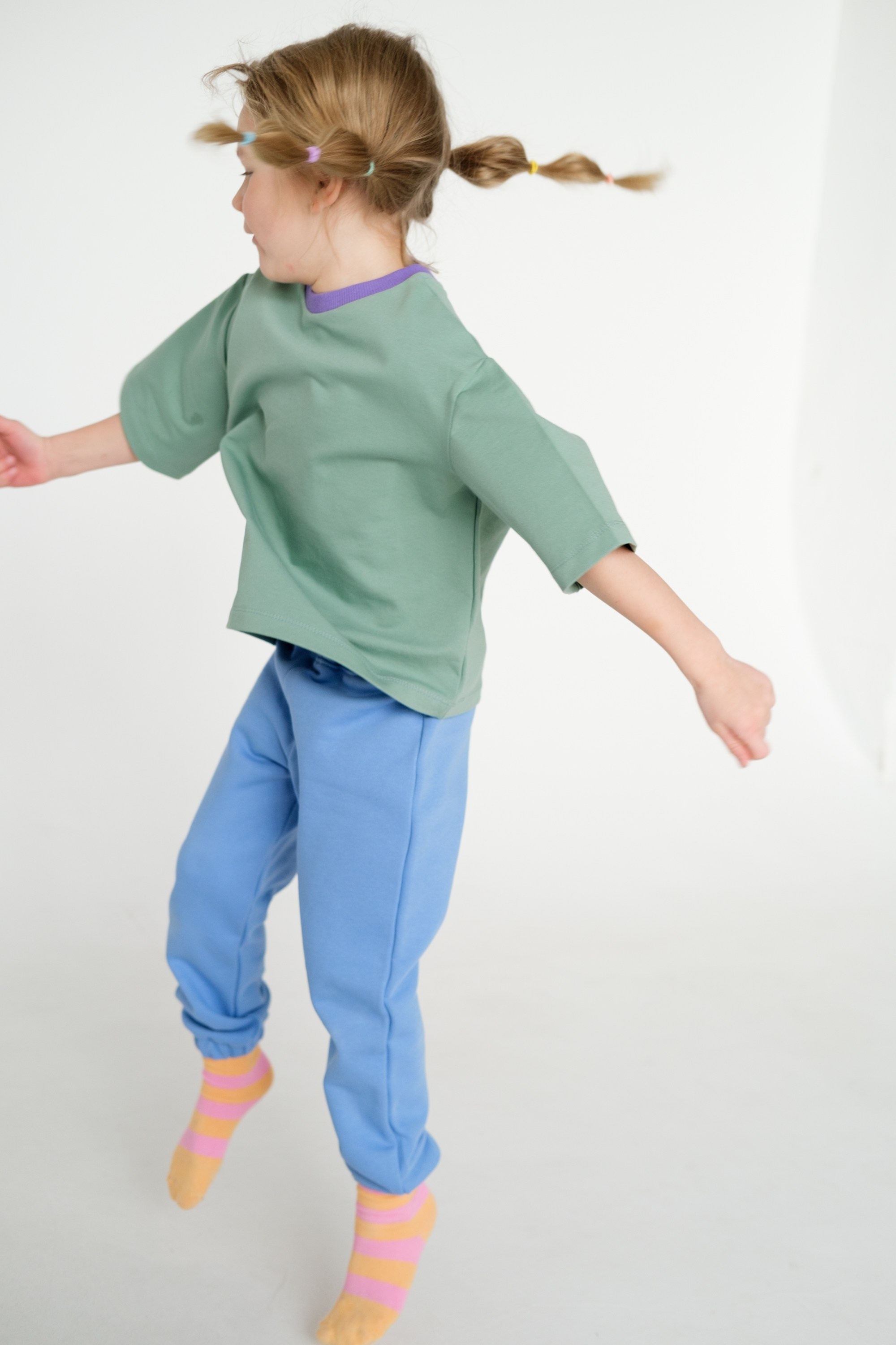 Детская одежда Emoona. Фотограф Софья Володкина