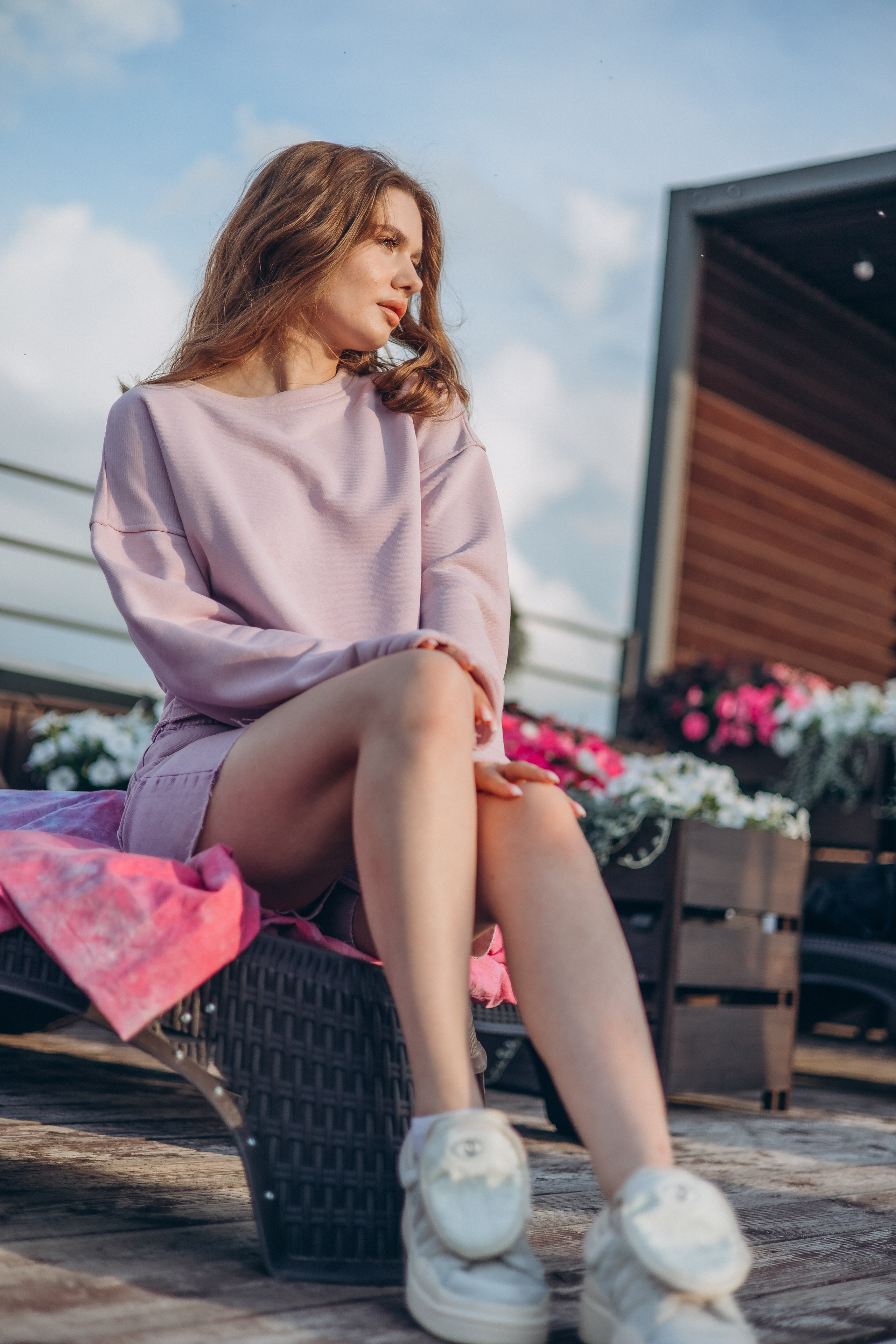 Закат на крыше — цветочная фотосессия. Семейный, детский, женский фотограф в Новосибирске Оля Борисова