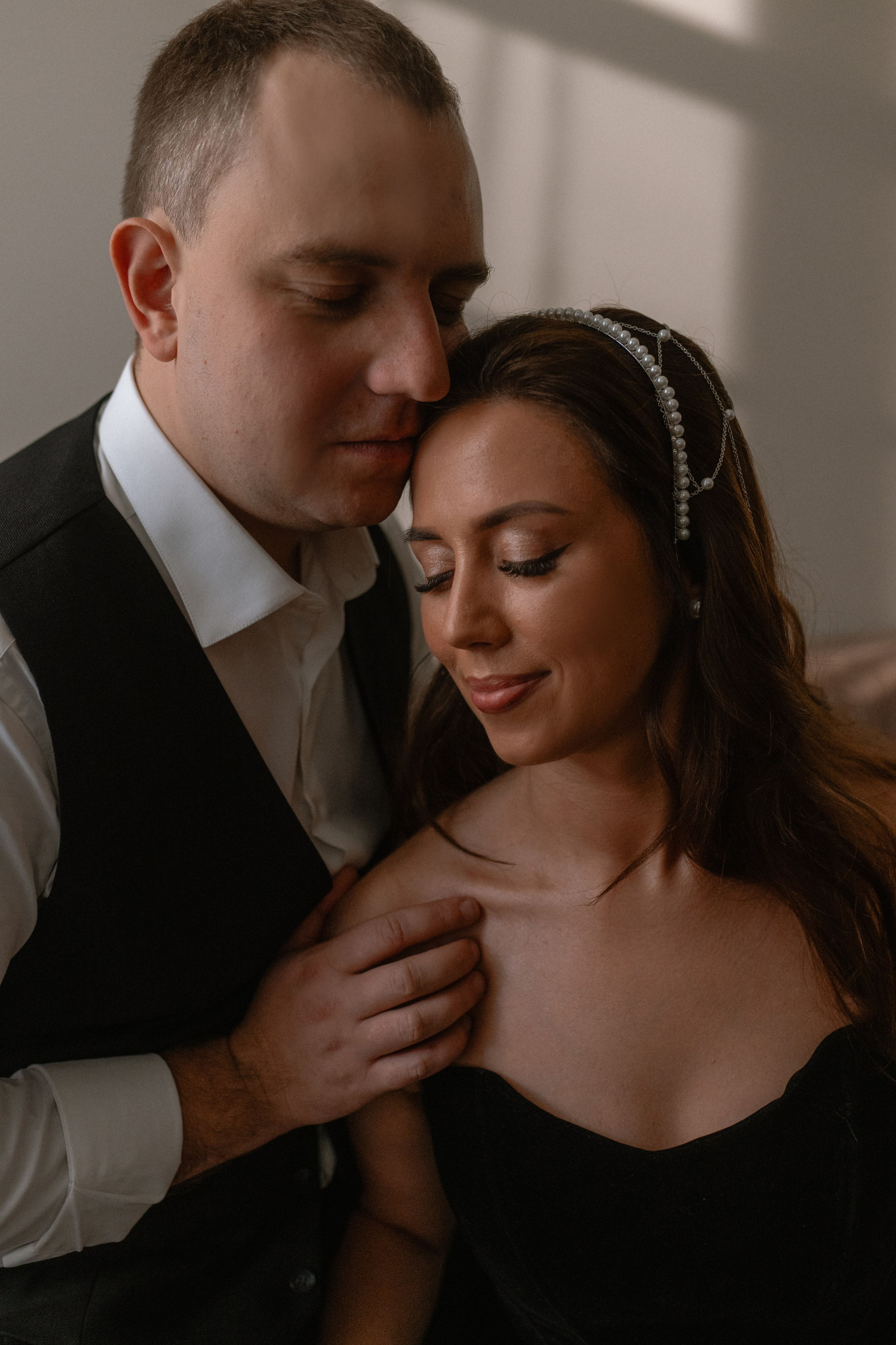 Виктория и Иван. Анна Чугунова