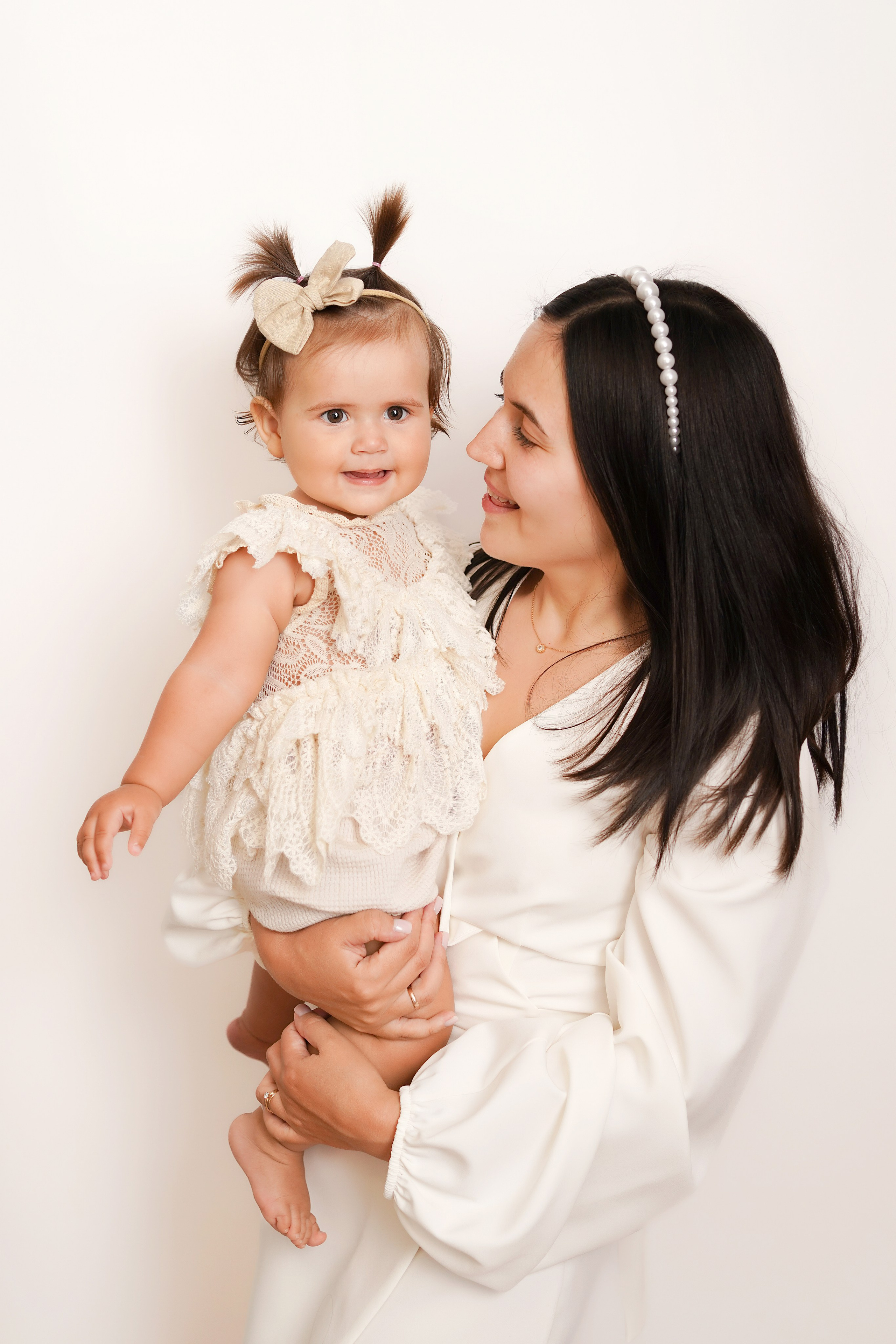 Детская фотосессия Первый годик Оливии. Детский фотограф и фотограф новорожденных в Калининград Оксана Иваний