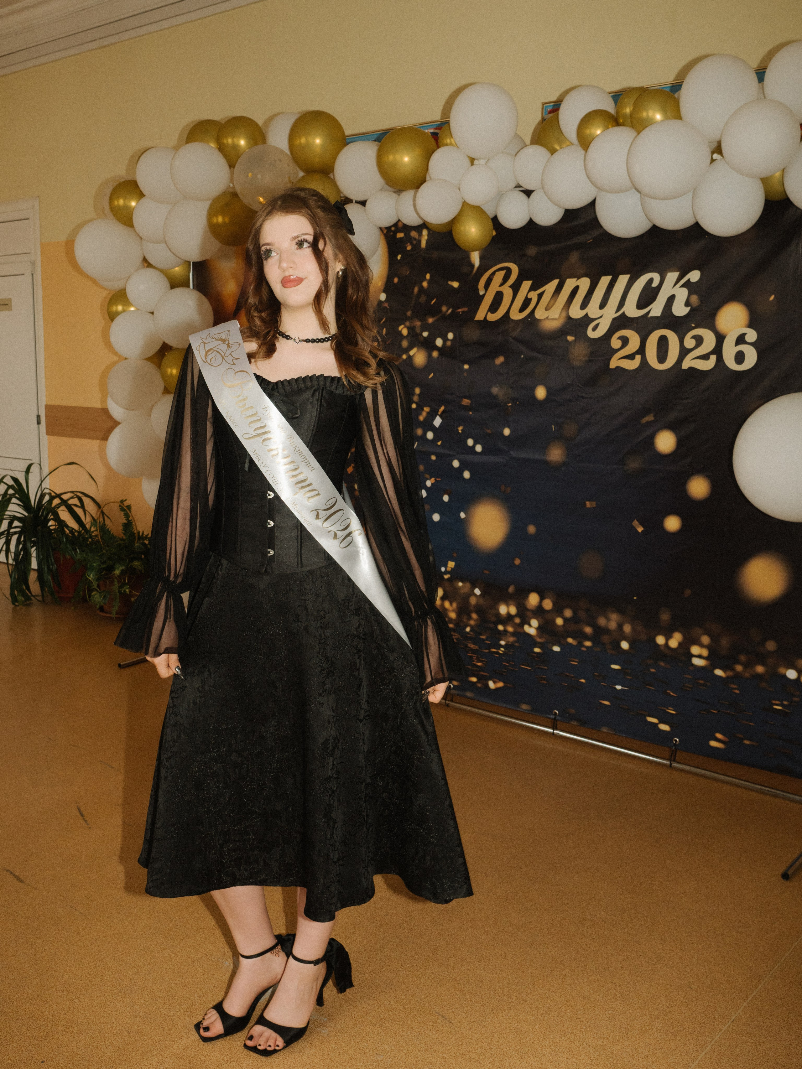 Последний звонок 11х классов. Фотограф и создатель ИИ-контента — Алёна Орлова, Москва