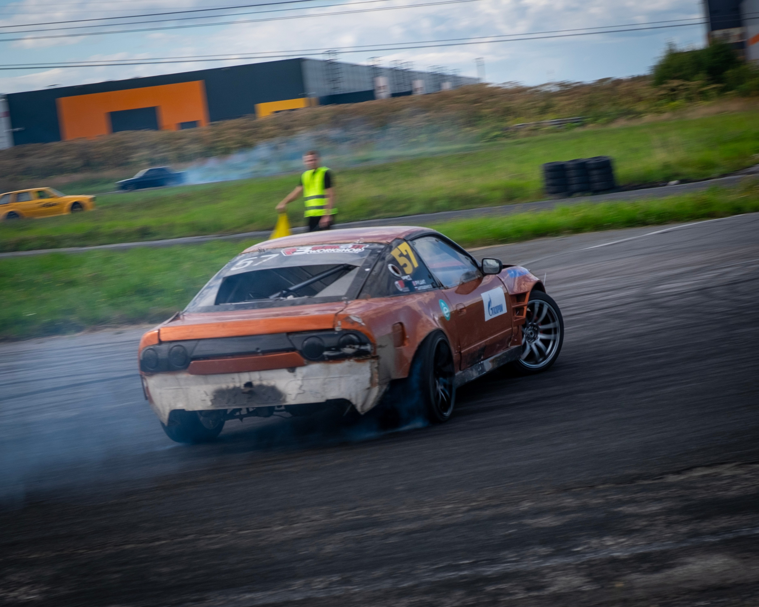 AUTODROM FEST. Автомобильные фотографии и рисунки в Санкт-Петербурги Пашков Дмитрий