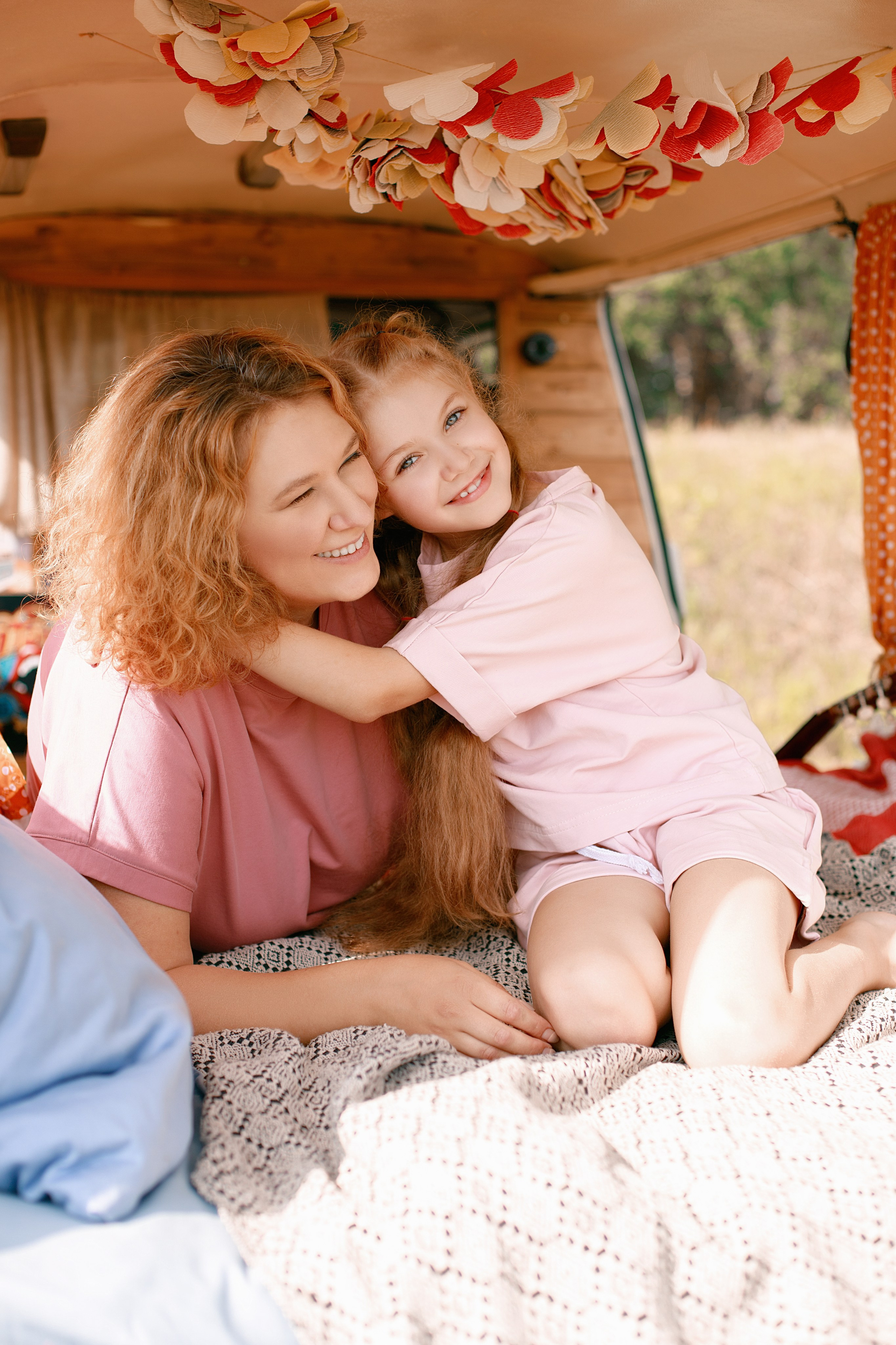 Фотопроект «Летний фургон» / локация Арамильские поля. Фотограф Елена Аленская
