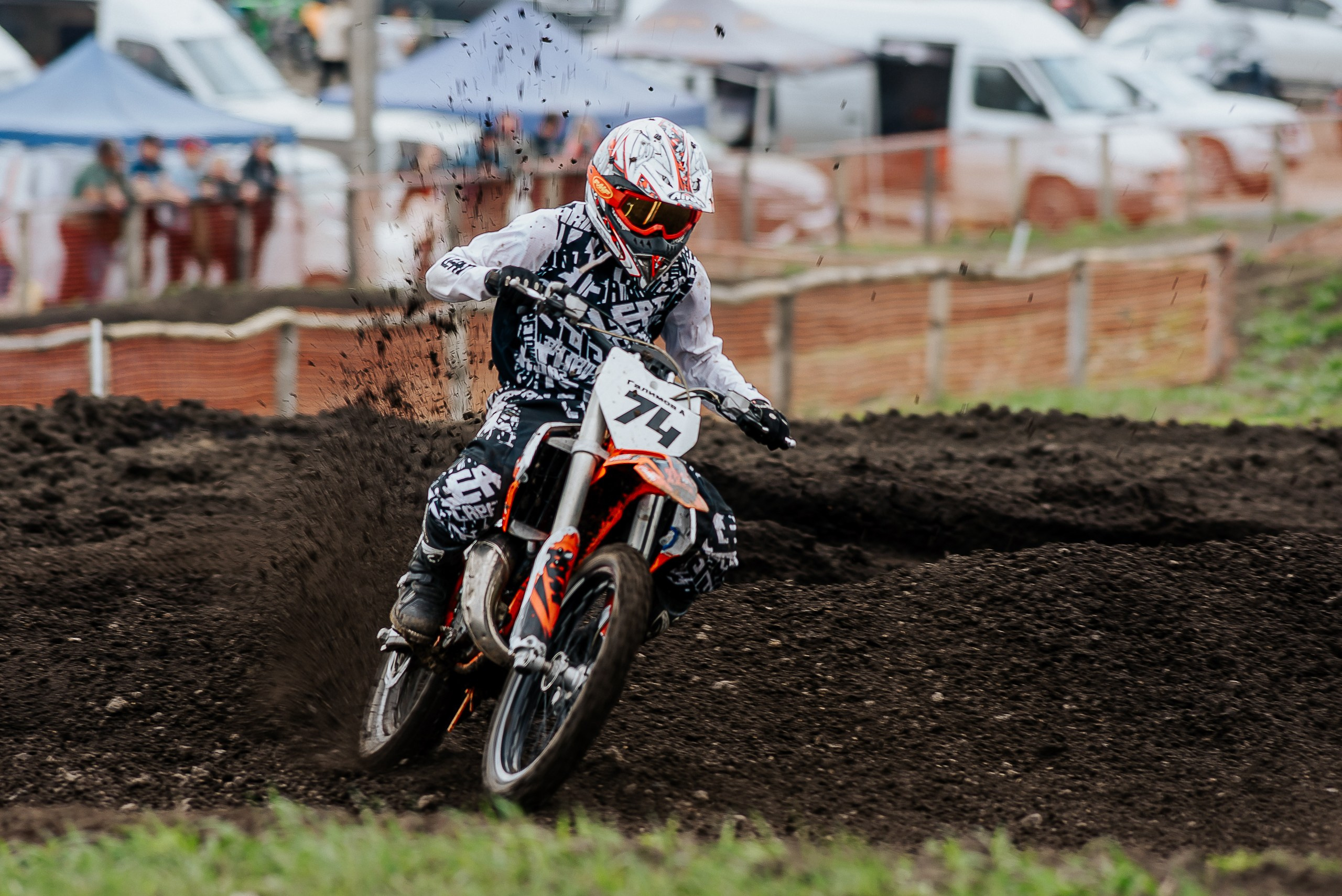 10.05.2024 — Чемпионат Кузбасса по мотокроссу. Репортажный фотограф в Кемерово