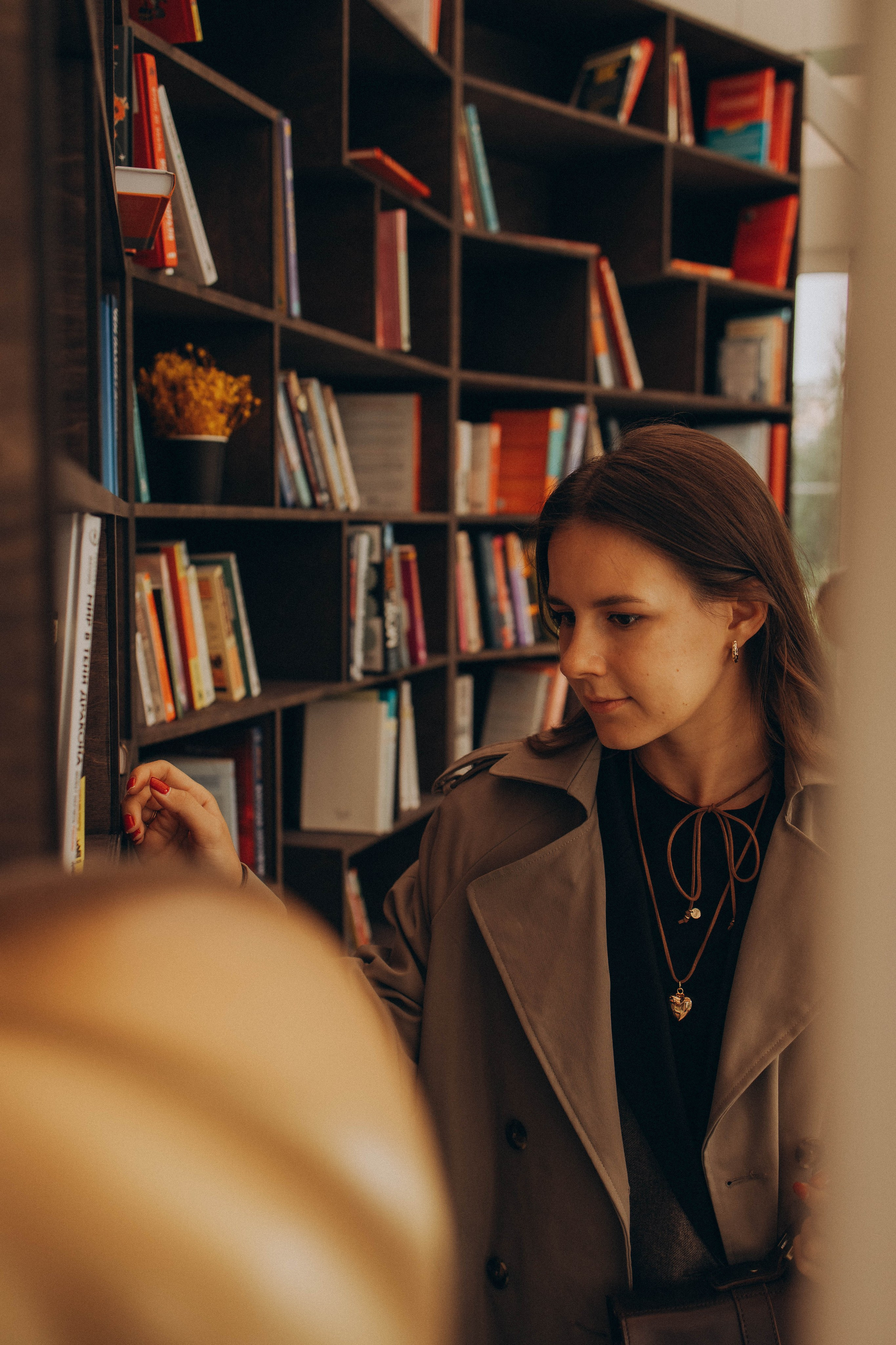 Ирина лесная библиотека. Фотограф lifestylе в Москве Пшеничная Анастасия