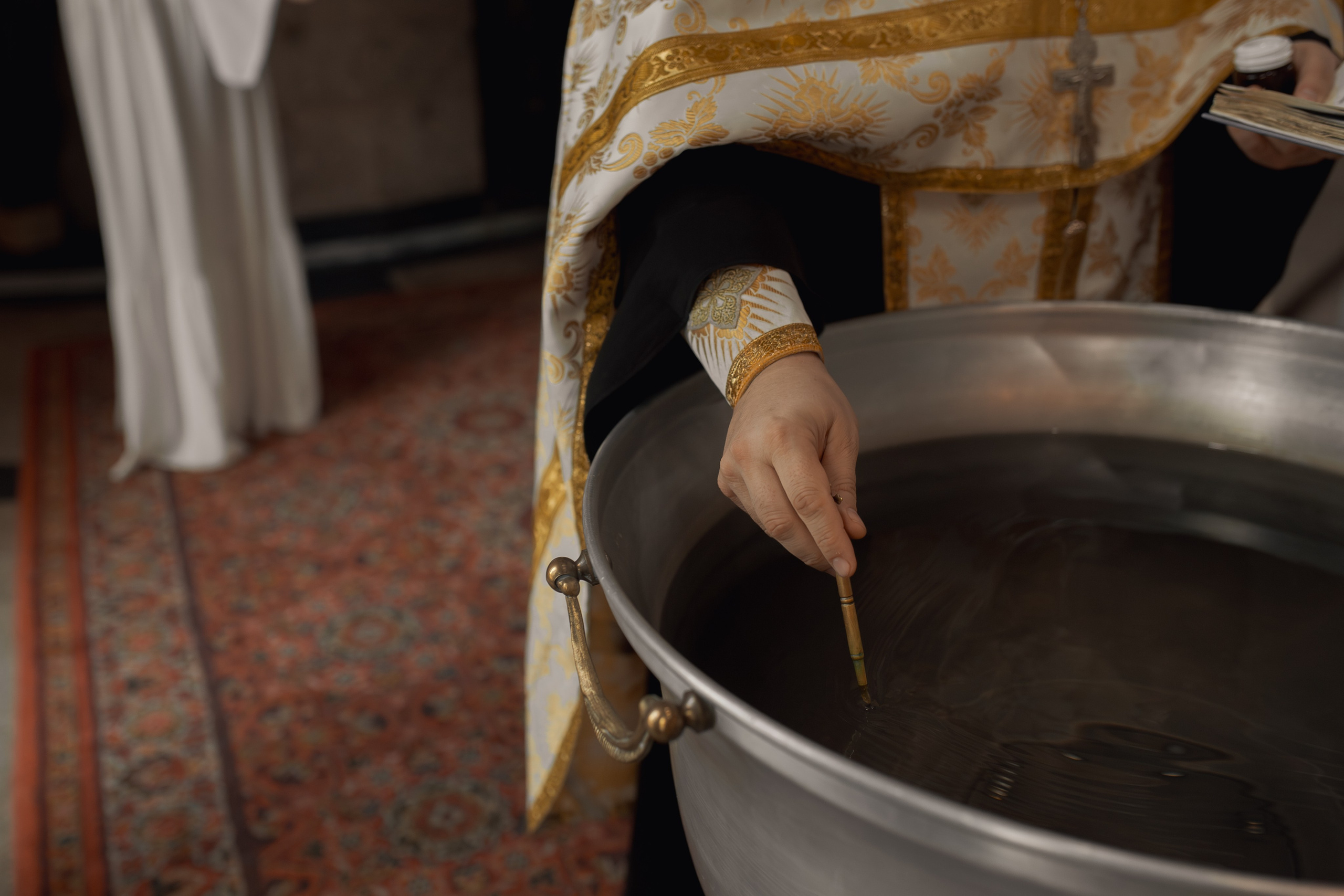 Крестины в Успенском соборе Ташкента. Фотограф на Крещение и Венчание в Ташкенте