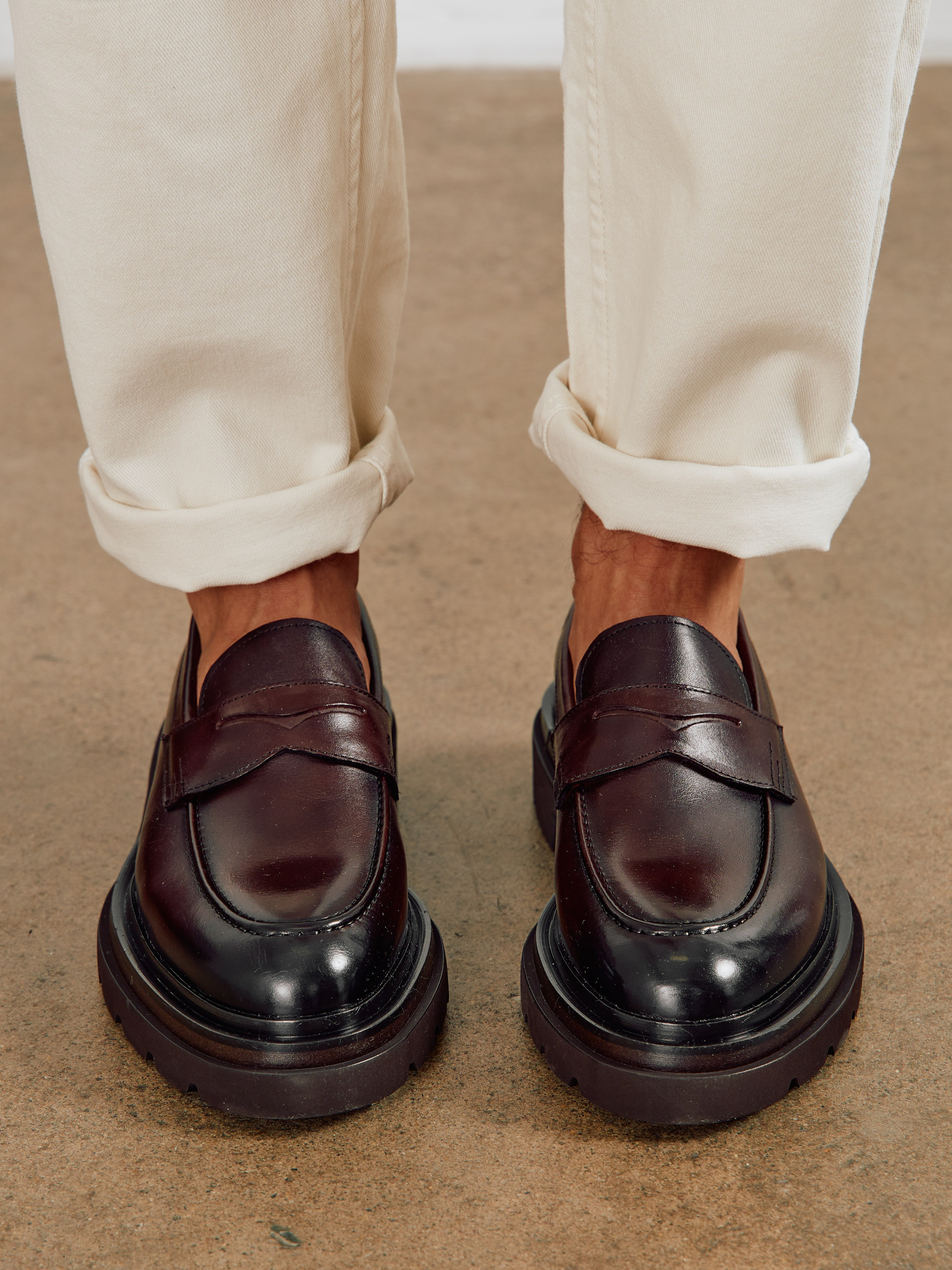 Обувь. Фотограф для маркетплейсов в Москве