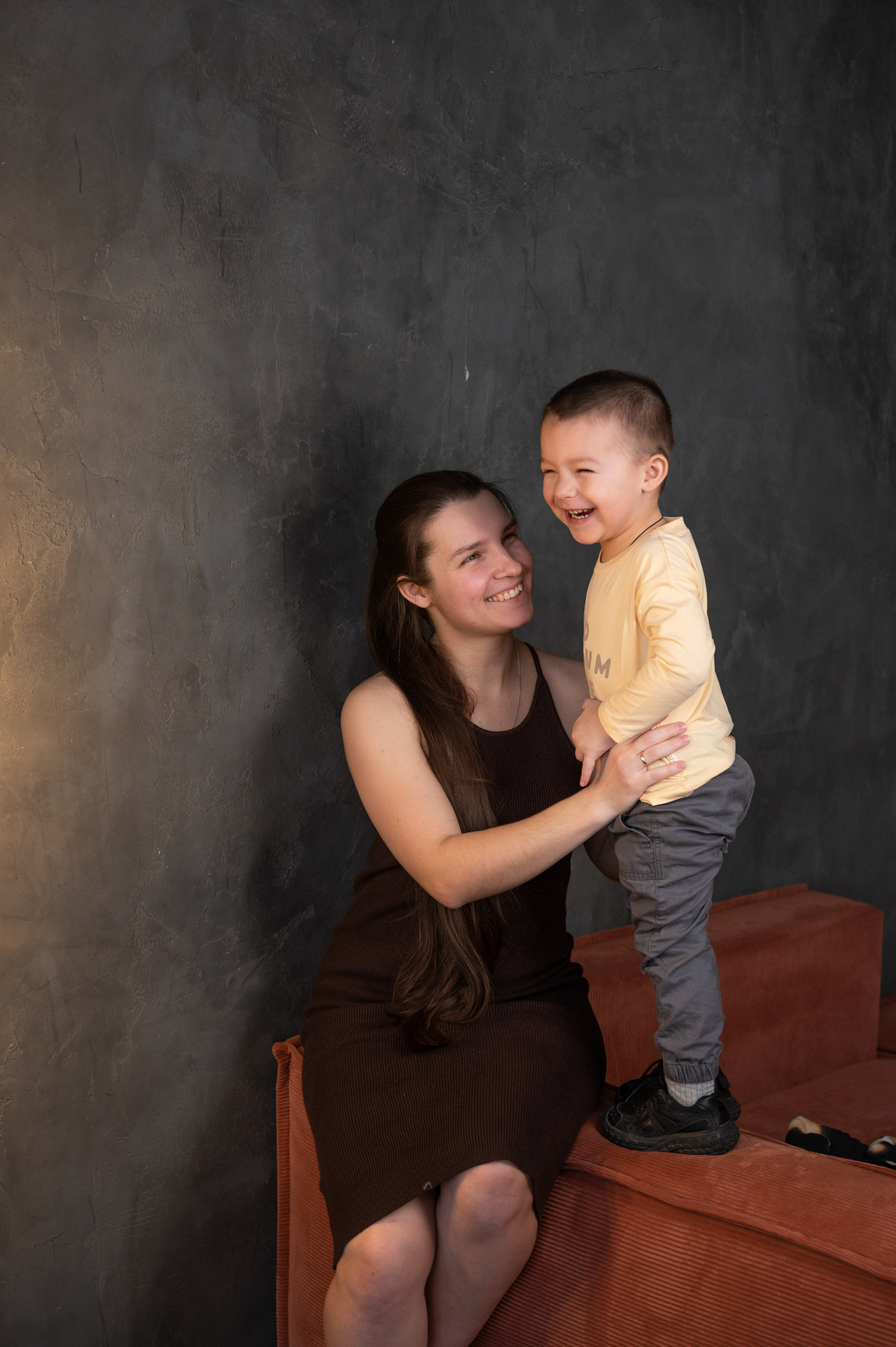 Семейная фотосессия 03.03.2026. Портретный, семейный, свадебный фотограф. Бизнес, контент съёмка. Тула