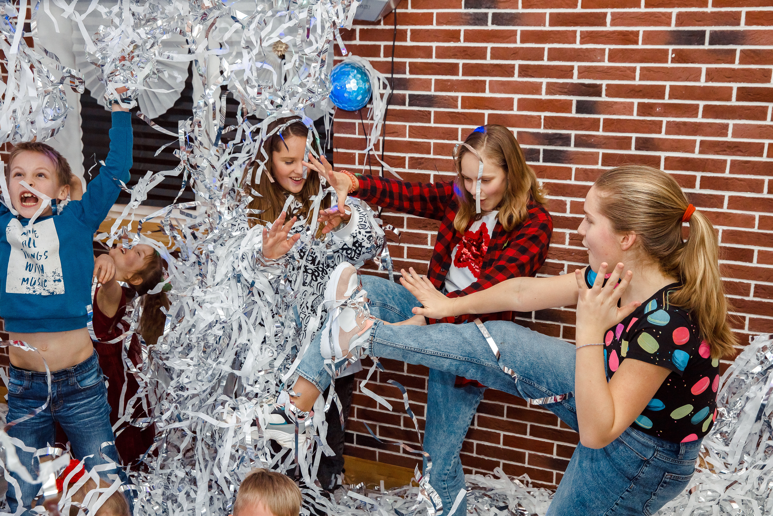 Детские праздники. Маша Гонтарь Семейный домашний репортажный фотограф в Санкт-Петербурге