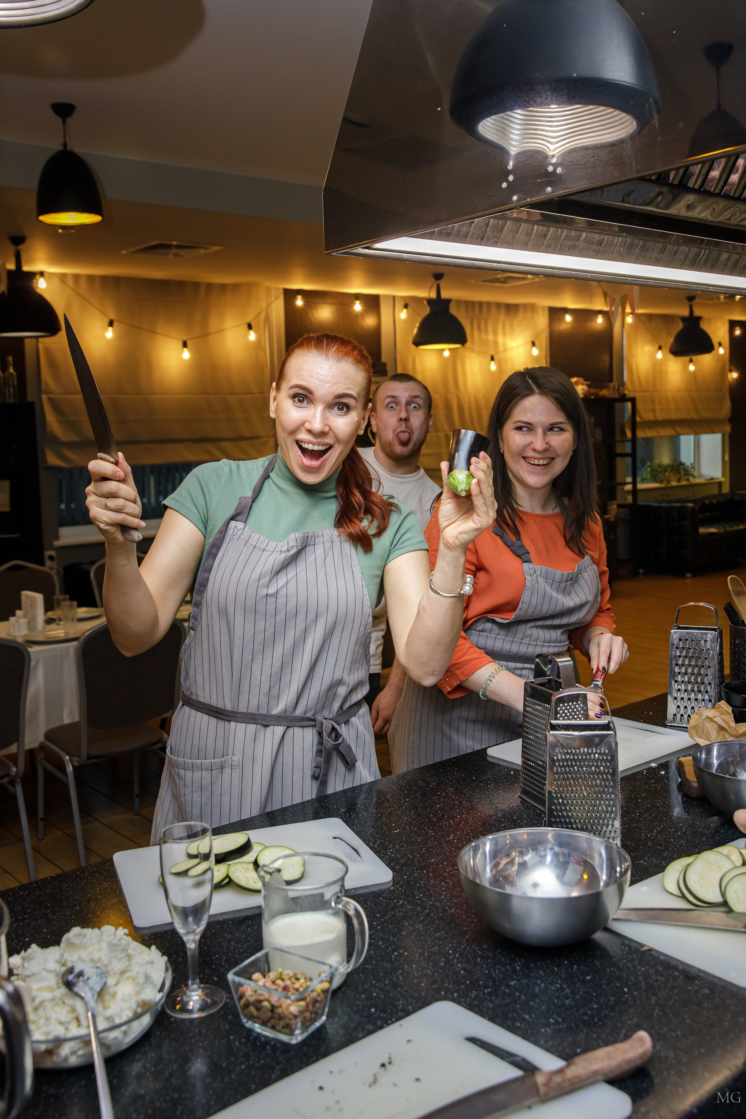 Выпускные Корпоративы Мероприятия. Маша Гонтарь Семейный домашний репортажный фотограф в Санкт-Петербурге