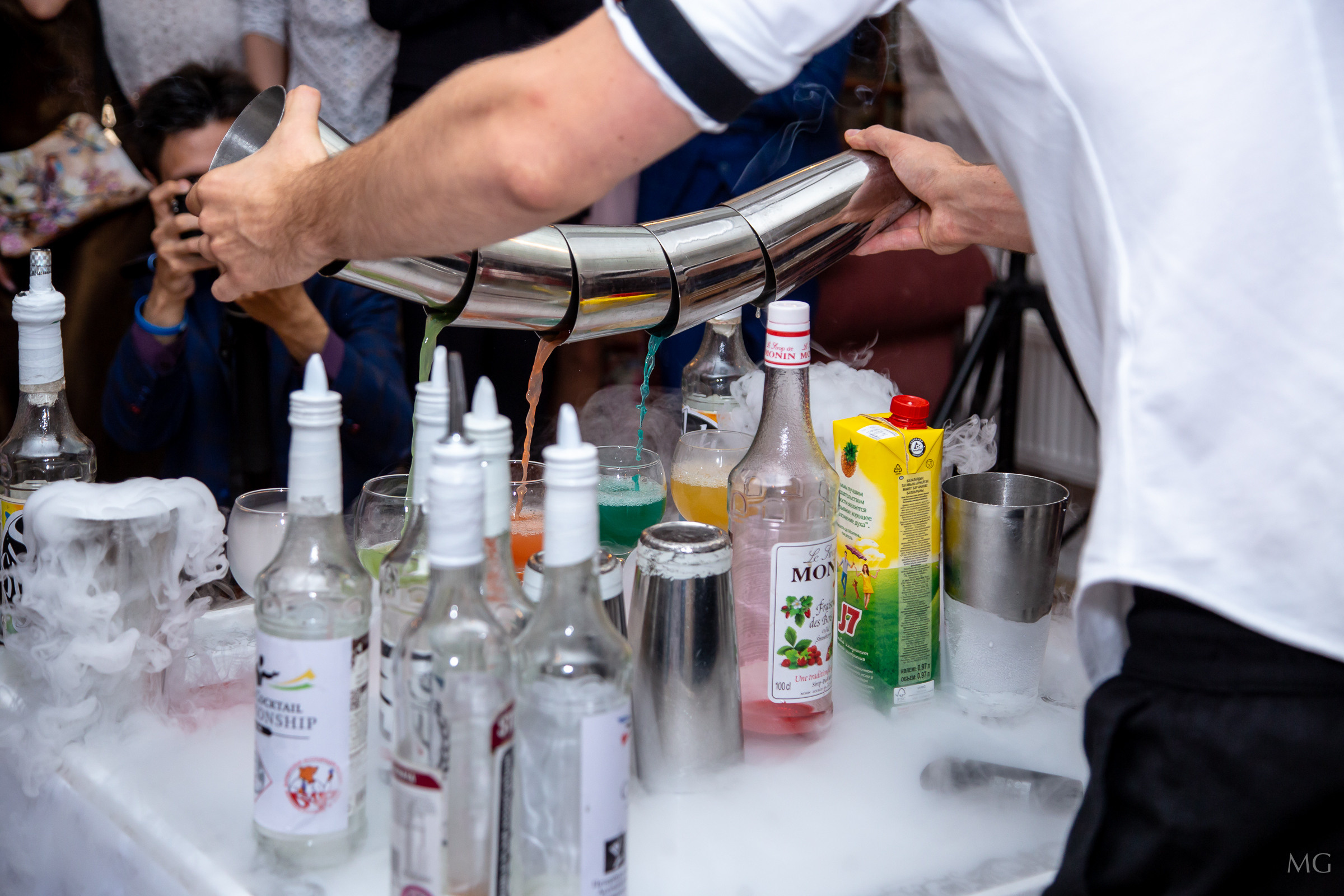 Выпускные Корпоративы Мероприятия. Маша Гонтарь Семейный домашний репортажный фотограф в Санкт-Петербурге