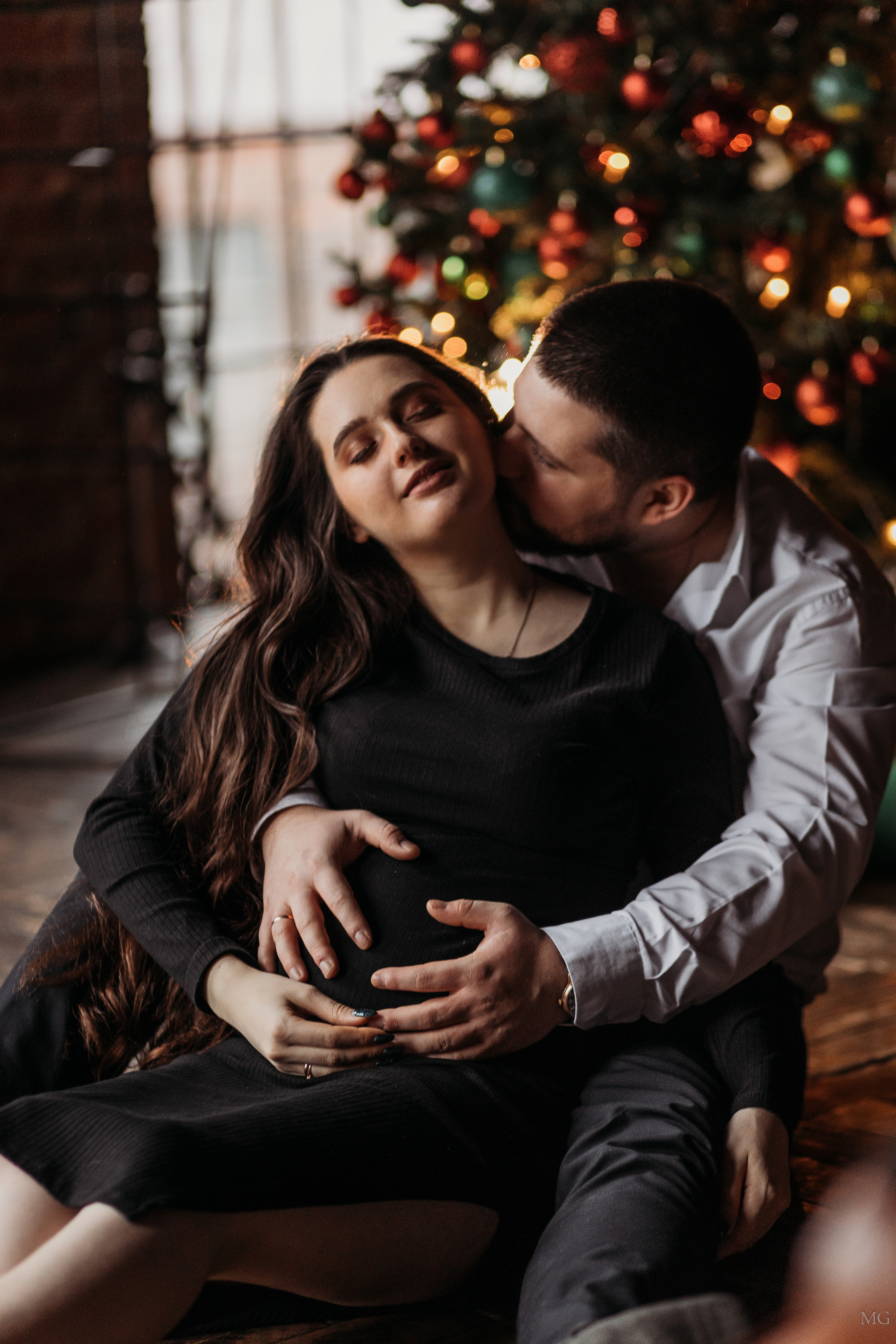 Фотосессия беременности в ожидании чуда в Санкт Петербурге. Маша Гонтарь Семейный домашний репортажный фотограф в Санкт-Петербурге