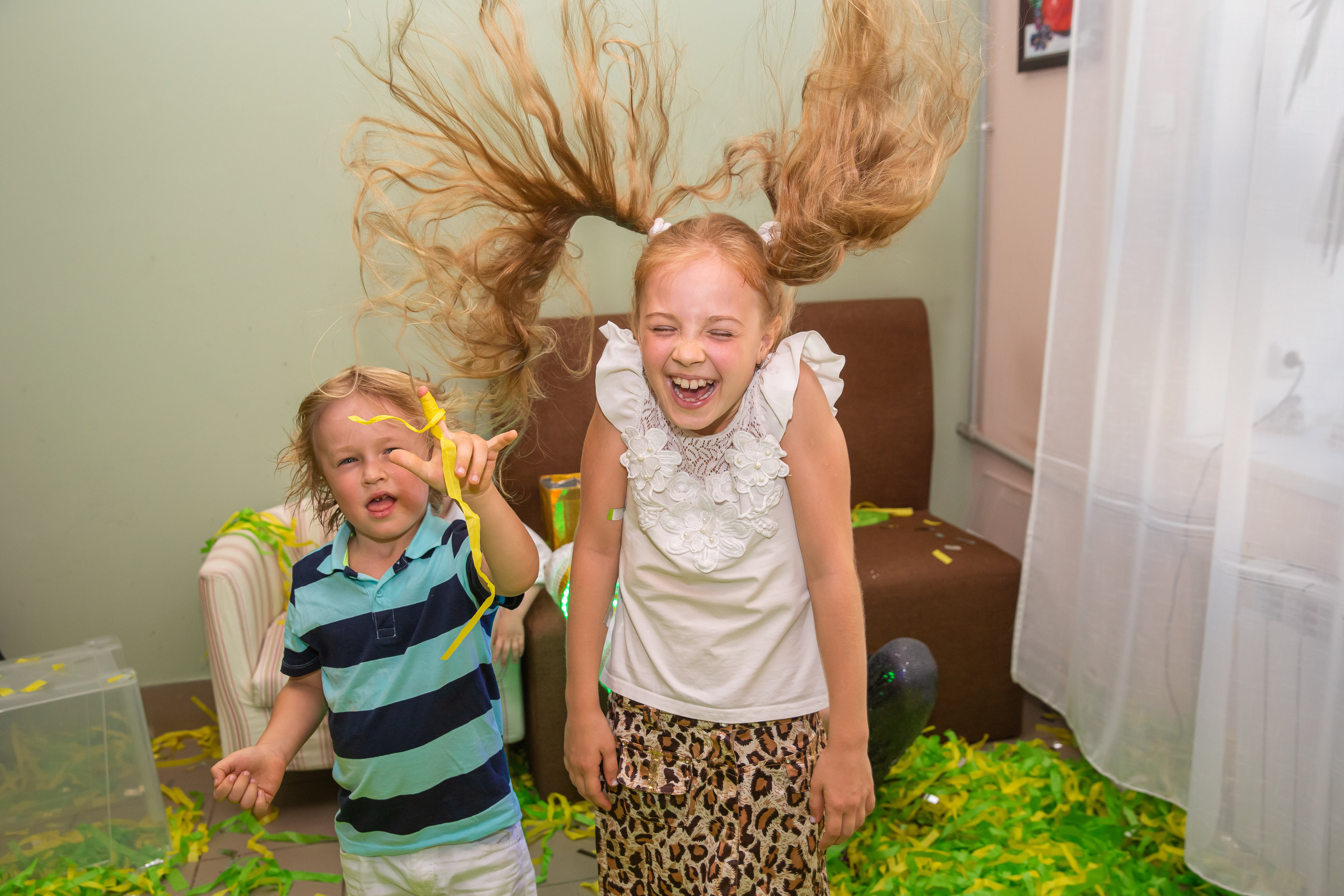 Детские праздники. Маша Гонтарь Семейный домашний репортажный фотограф в Санкт-Петербурге