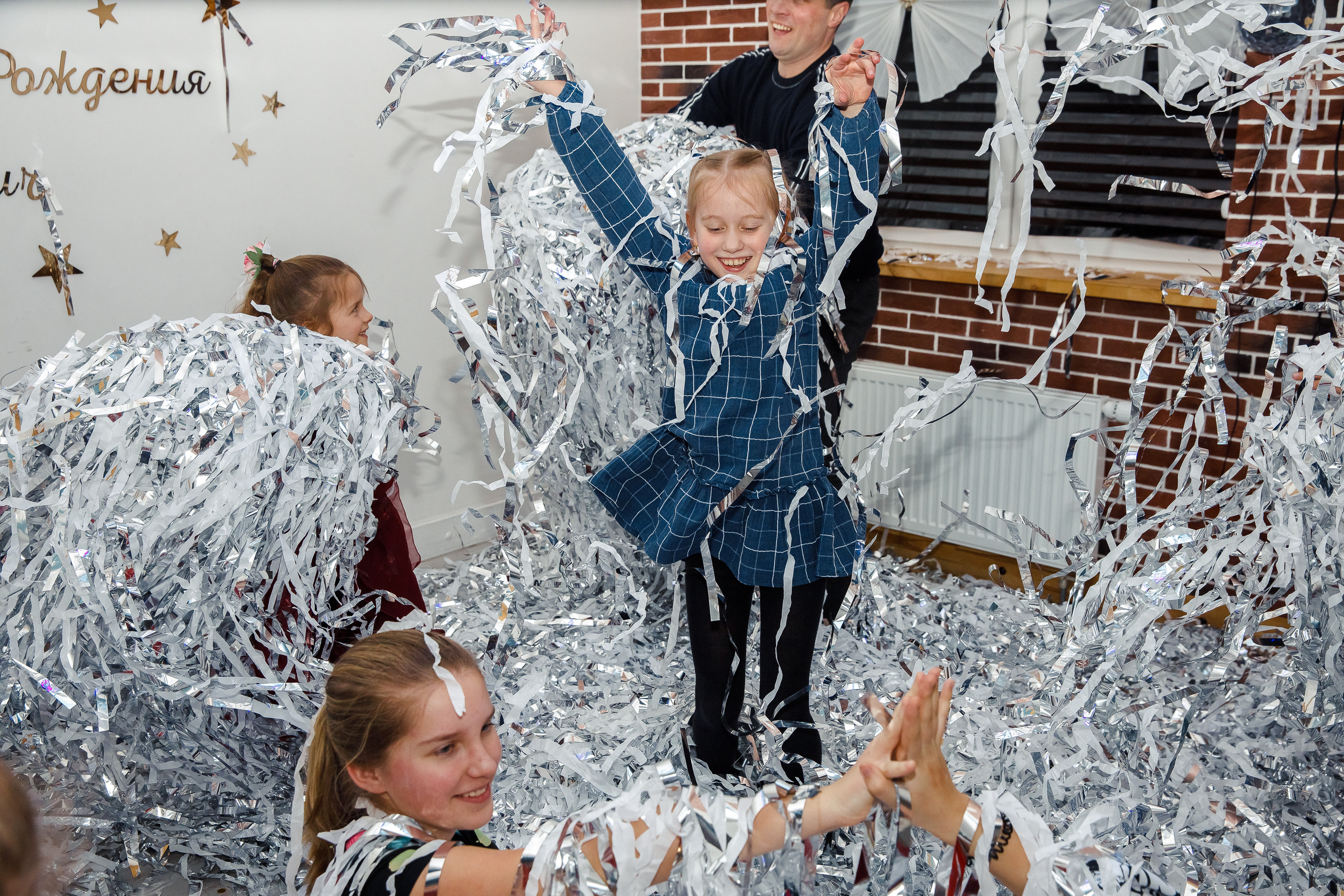 Детские праздники. Маша Гонтарь Семейный домашний репортажный фотограф в Санкт-Петербурге