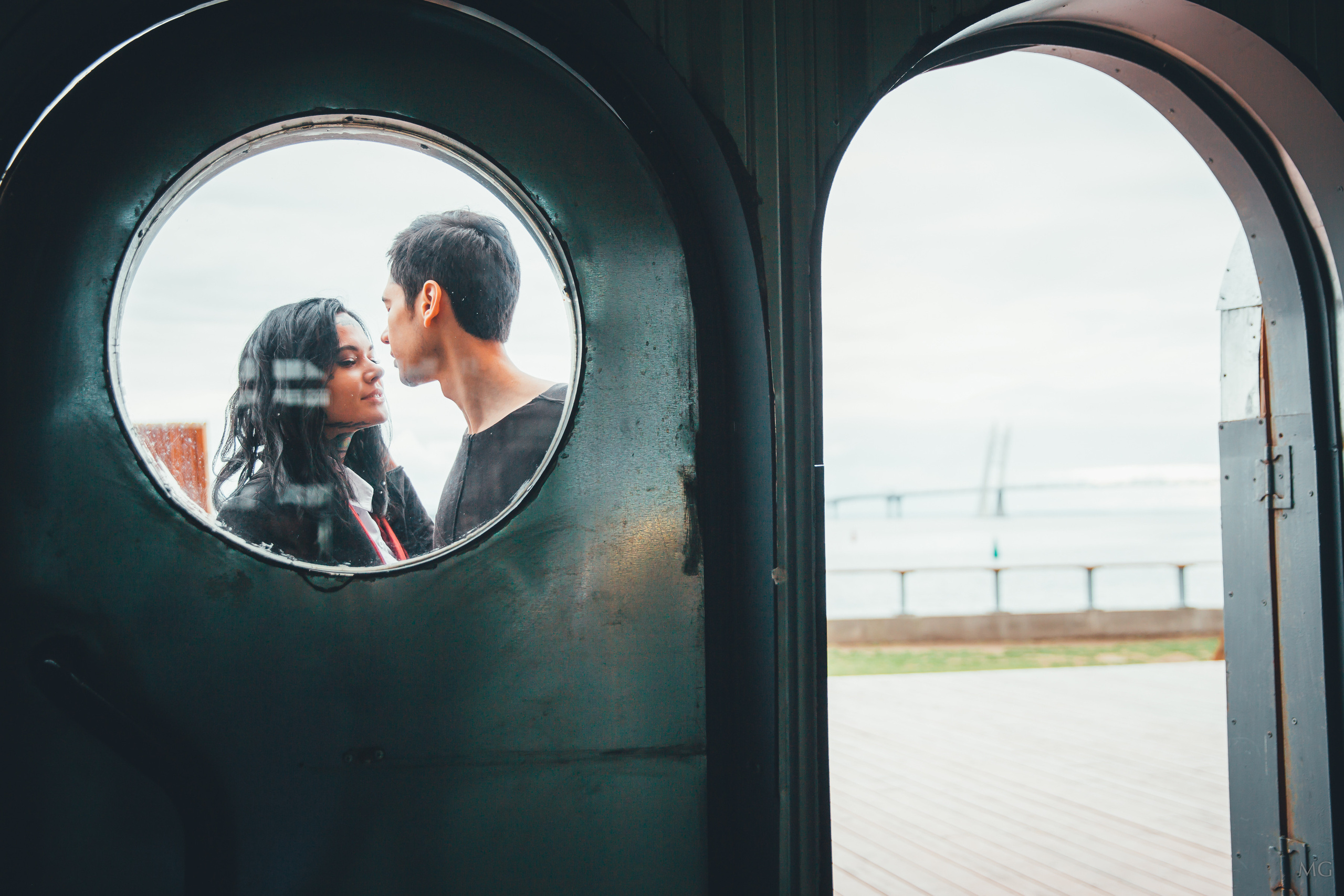 Свидание у моря. Маша Гонтарь Семейный домашний репортажный фотограф в Санкт-Петербурге