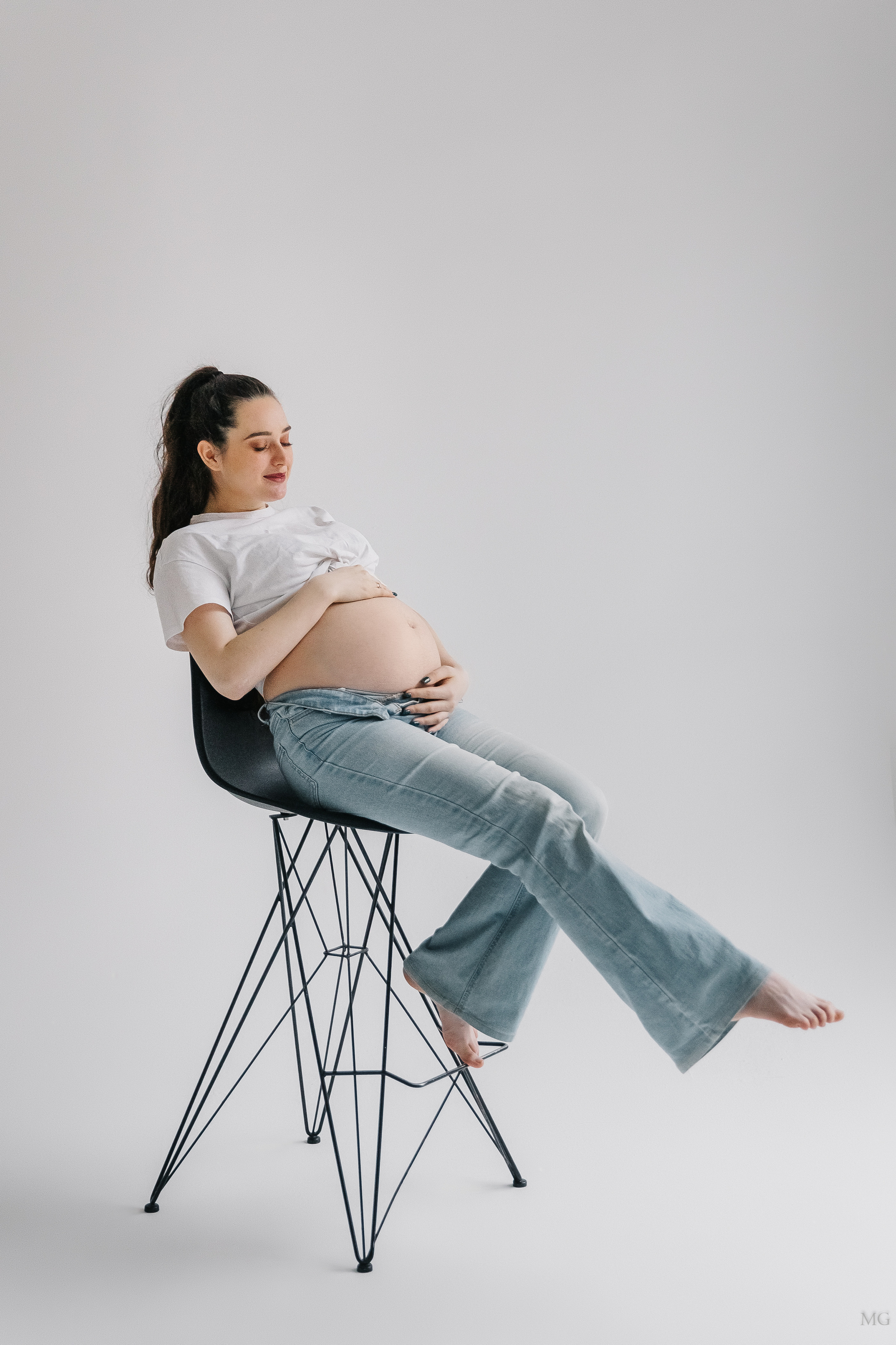 Фотосессия беременности в ожидании чуда в Санкт Петербурге. Маша Гонтарь Семейный домашний репортажный фотограф в Санкт-Петербурге