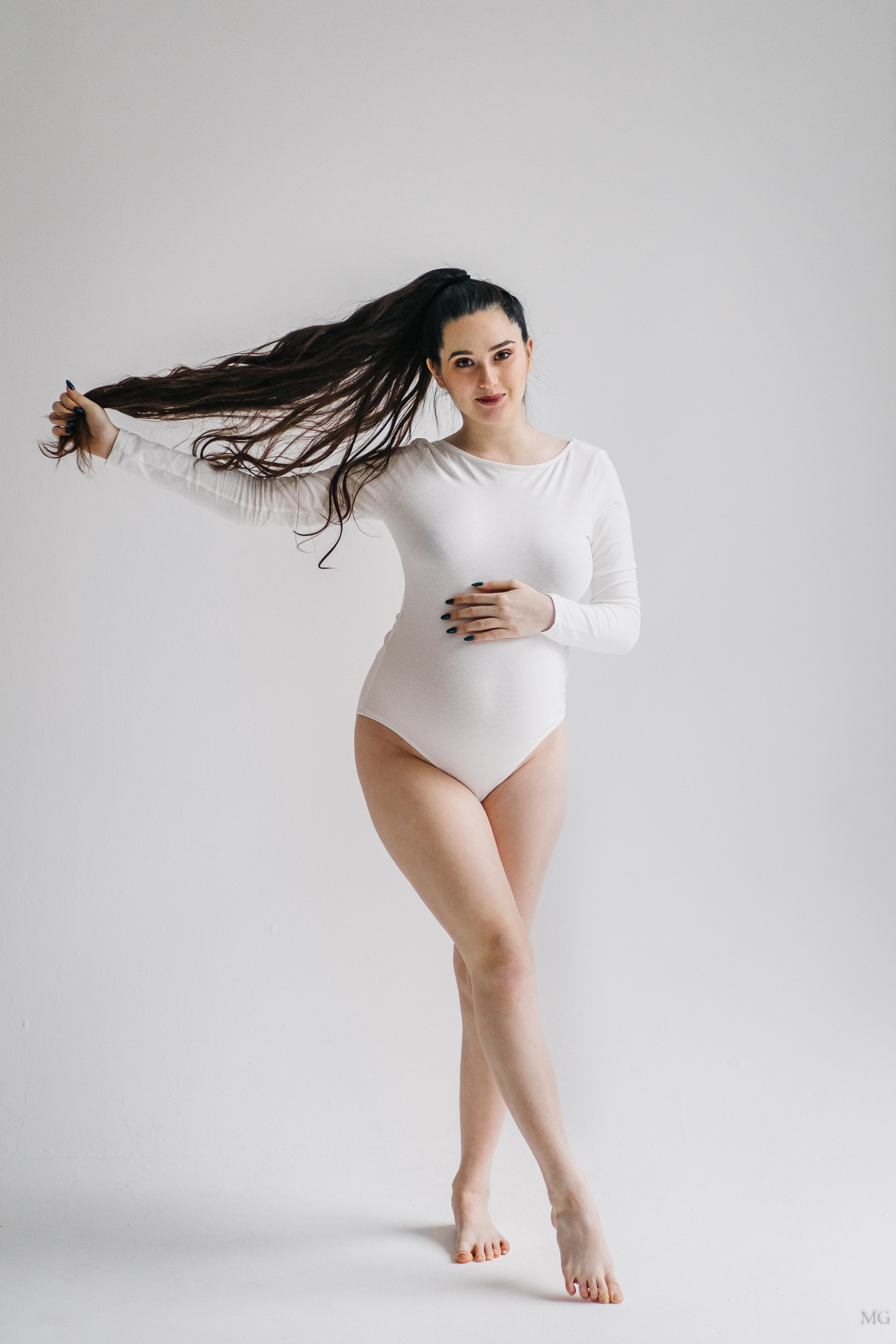 Фотосессия беременности в ожидании чуда в Санкт Петербурге. Маша Гонтарь Семейный домашний репортажный фотограф в Санкт-Петербурге