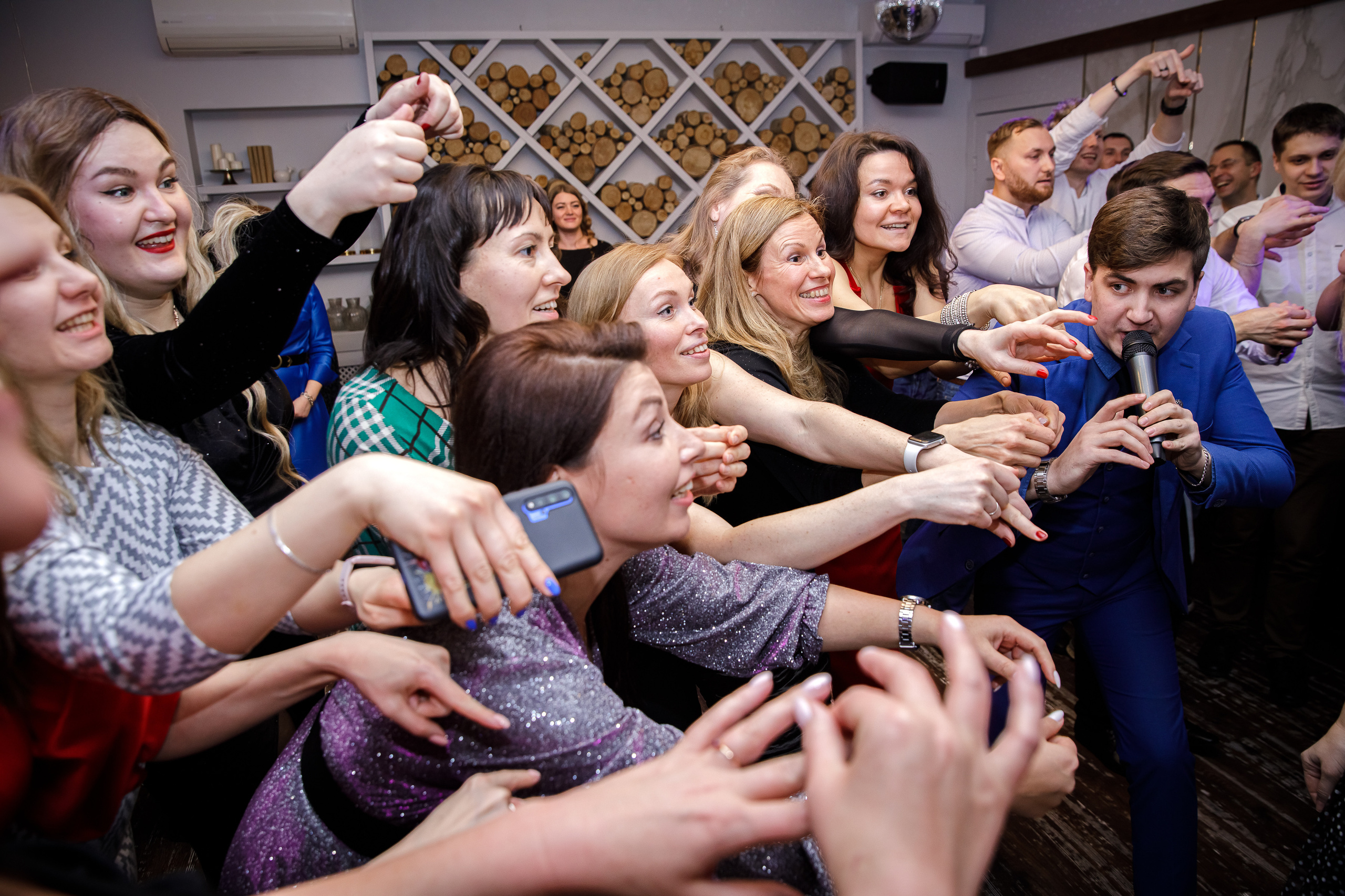 Выпускные Корпоративы Мероприятия. Маша Гонтарь Семейный домашний репортажный фотограф в Санкт-Петербурге