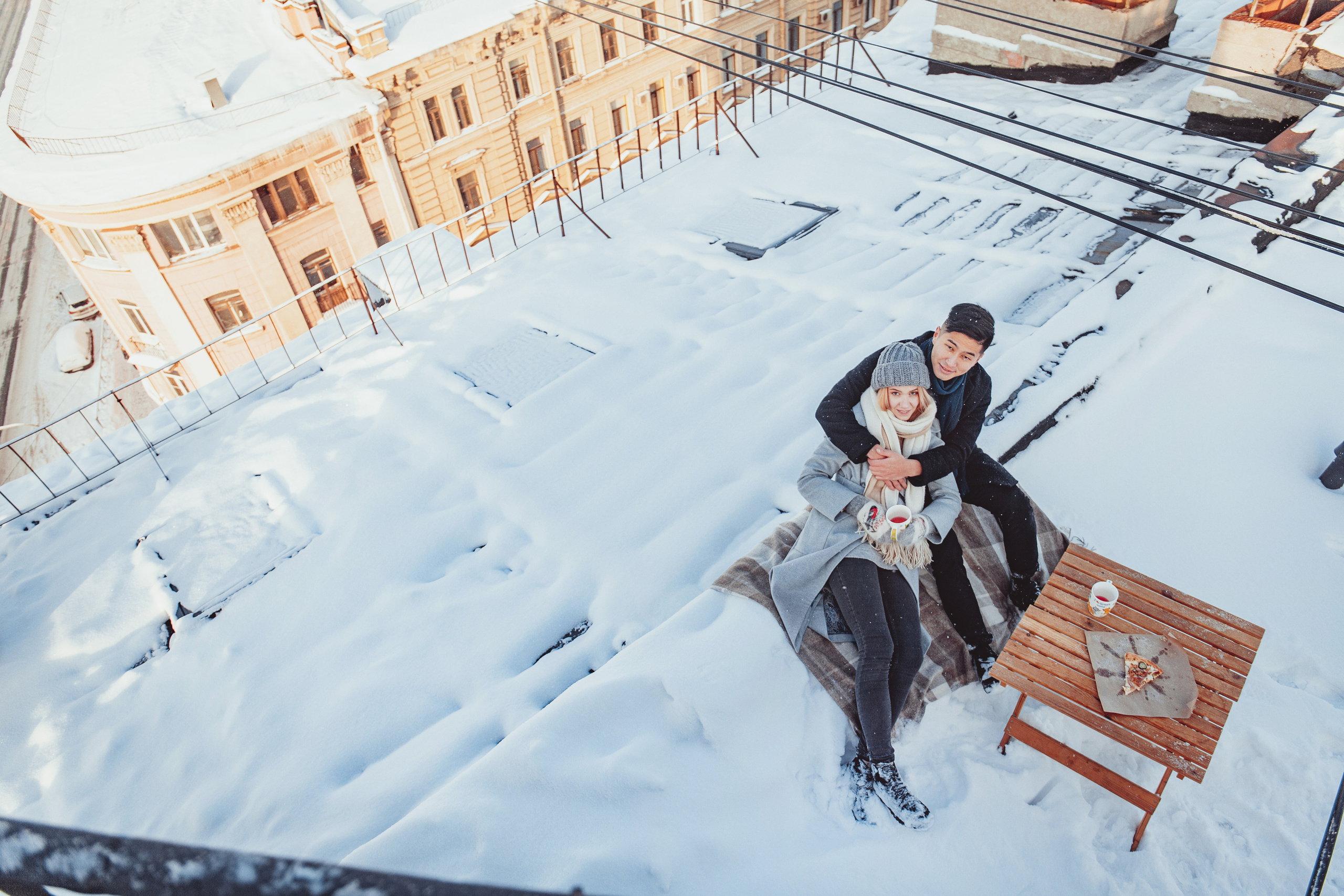 Настя и Денис на крыше. Маша Гонтарь Семейный домашний репортажный фотограф в Санкт-Петербурге