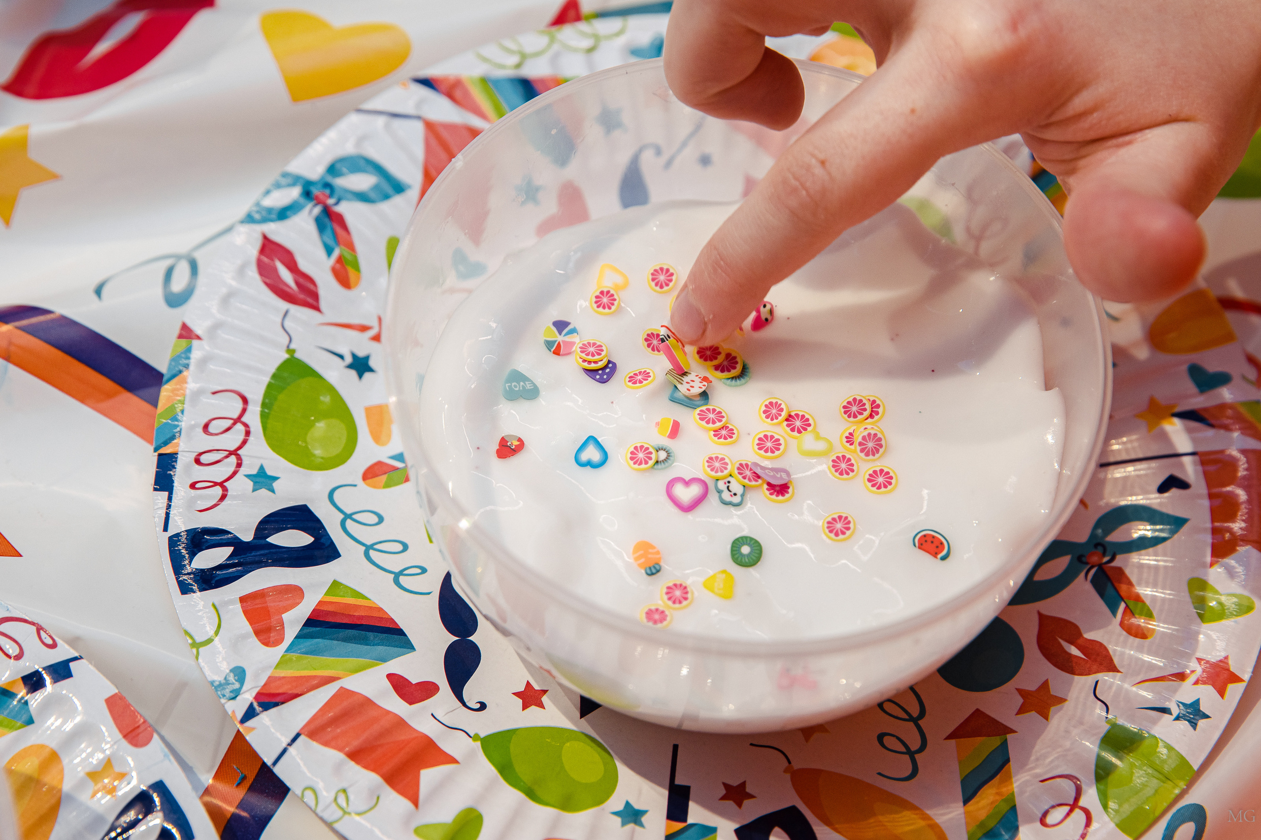 Детские праздники. Маша Гонтарь Семейный домашний репортажный фотограф в Санкт-Петербурге