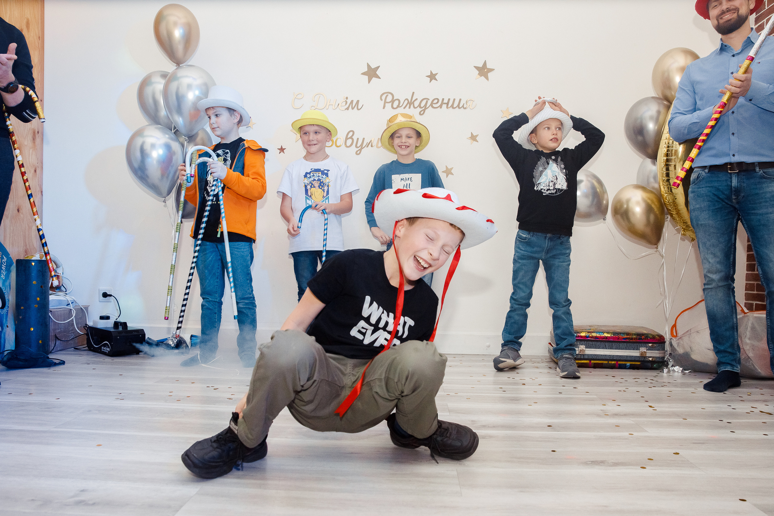 репортаж с детских дней рождения танец мальчика