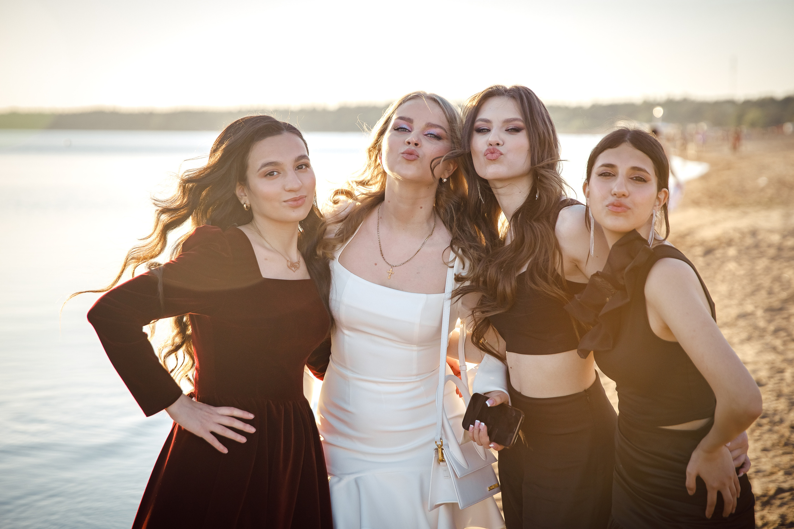 репортаж с выпускных школьников, праздники мероприятия в ресторане и за городом