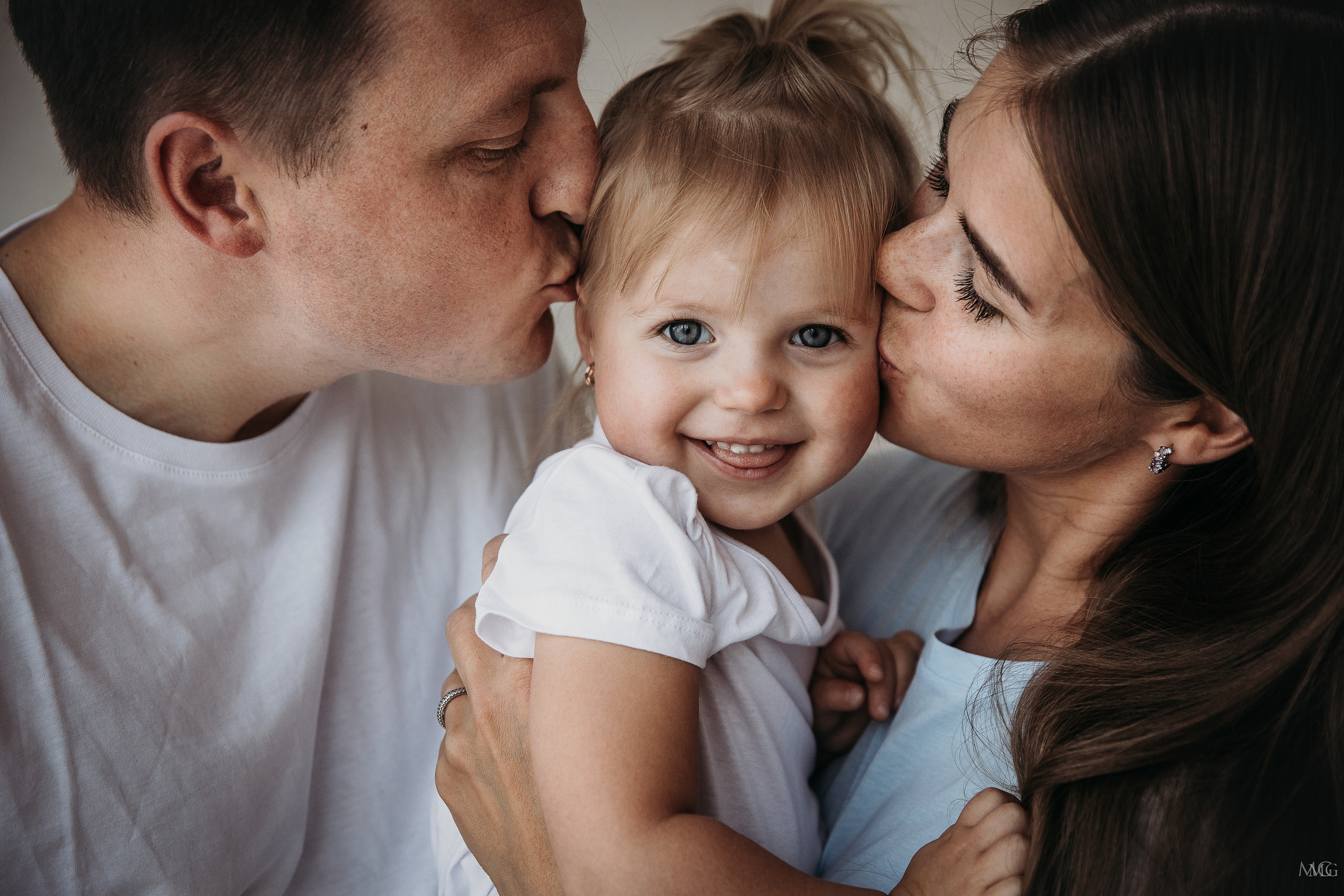 Домашняя фотосессия мама папа и малыш Санкт-Петербург