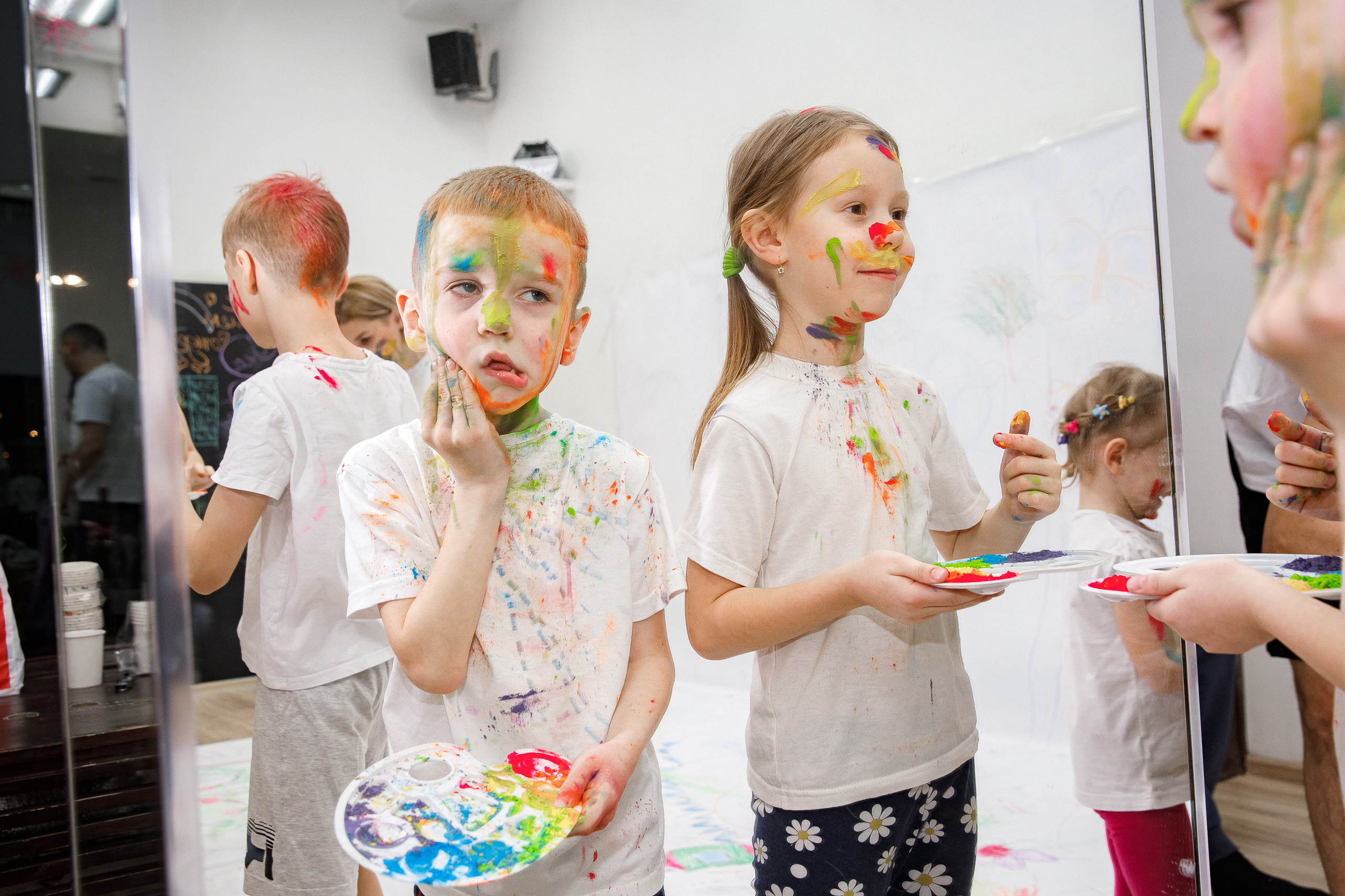 Детские праздники. Маша Гонтарь Семейный домашний репортажный фотограф в Санкт-Петербурге