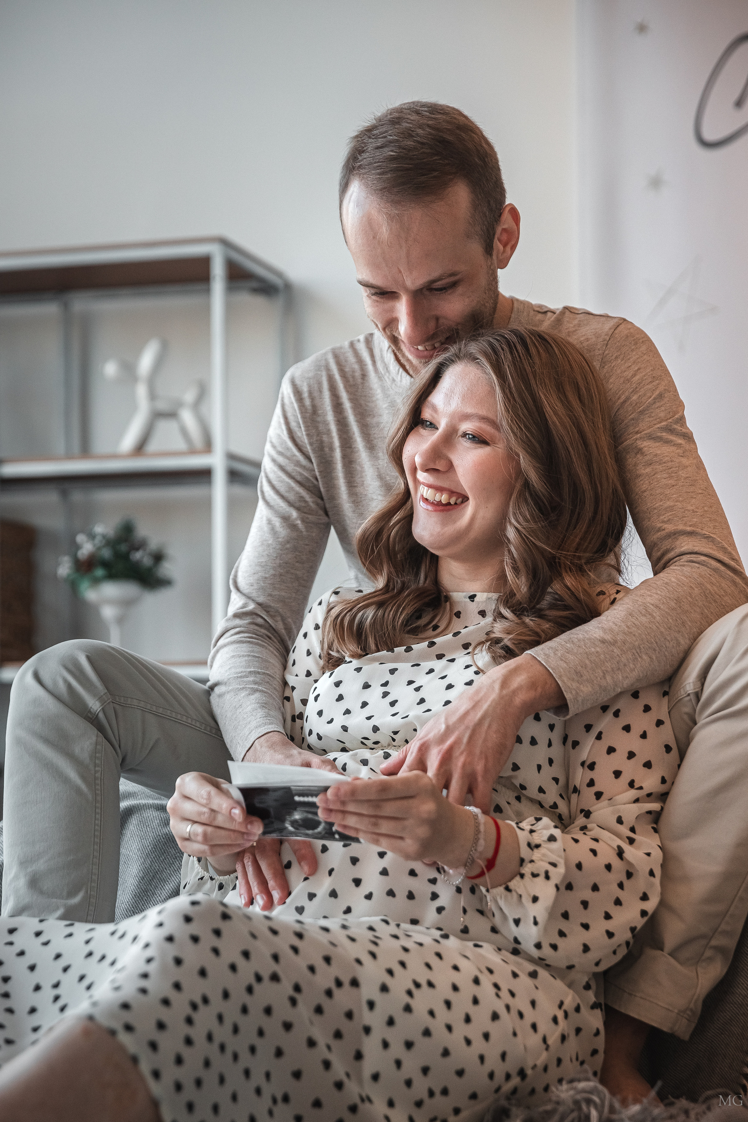 Фотосессия беременности в ожидании чуда в Санкт Петербурге. Маша Гонтарь Семейный домашний репортажный фотограф в Санкт-Петербурге