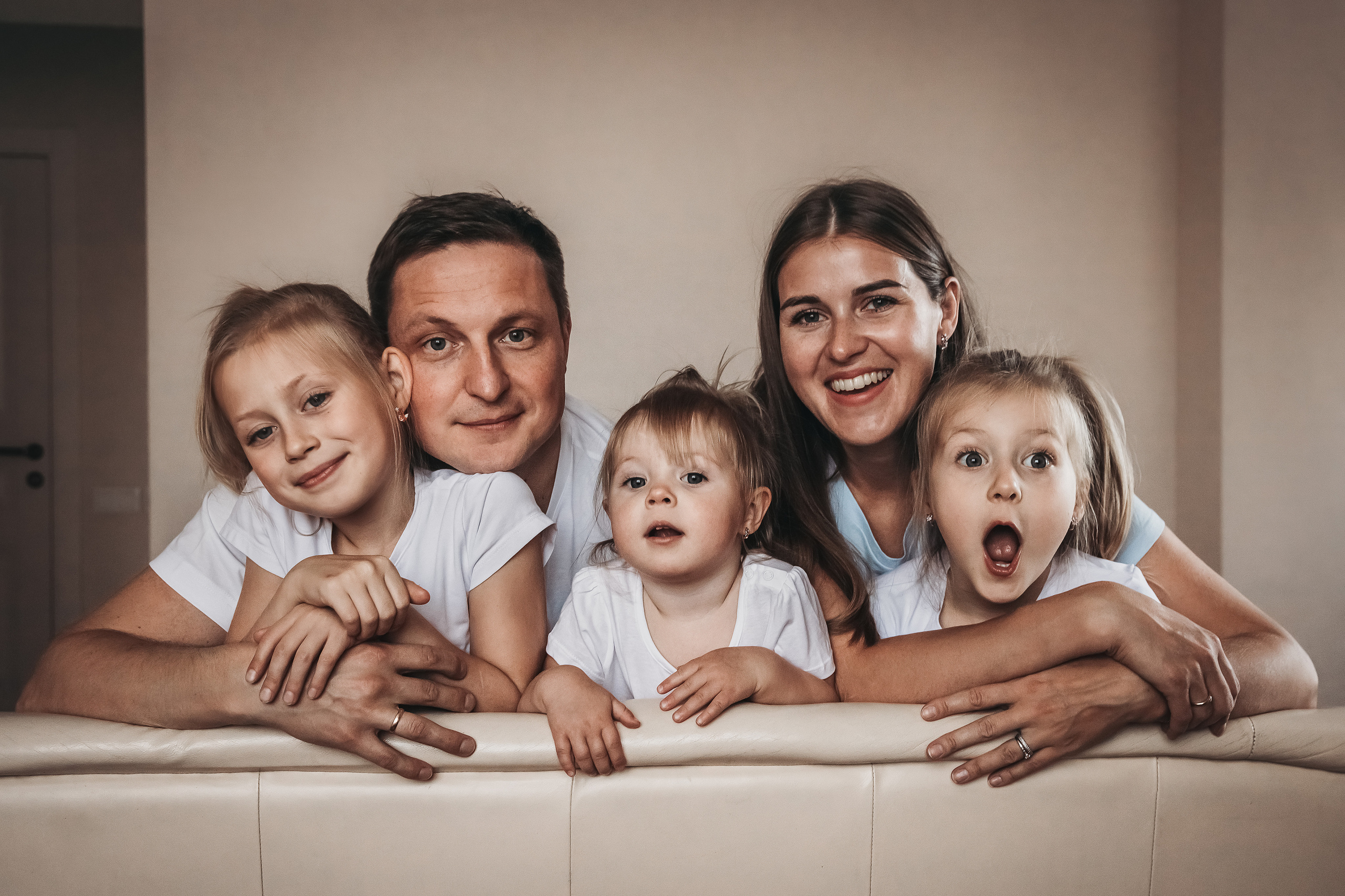 Домашняя lifestyle фотосессия семья Булкиных Папа  дочки