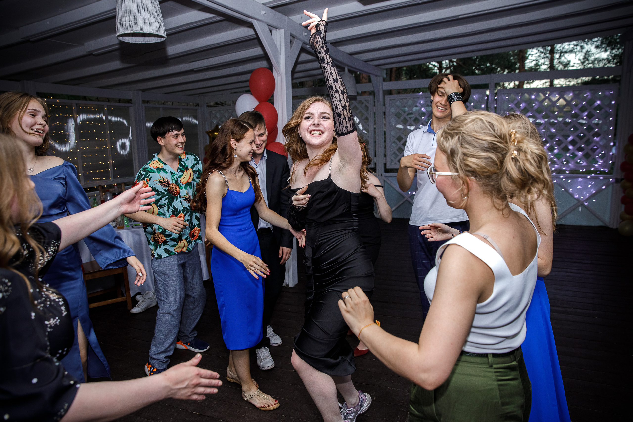 Выпускные Корпоративы Мероприятия. Маша Гонтарь Семейный домашний репортажный фотограф в Санкт-Петербурге