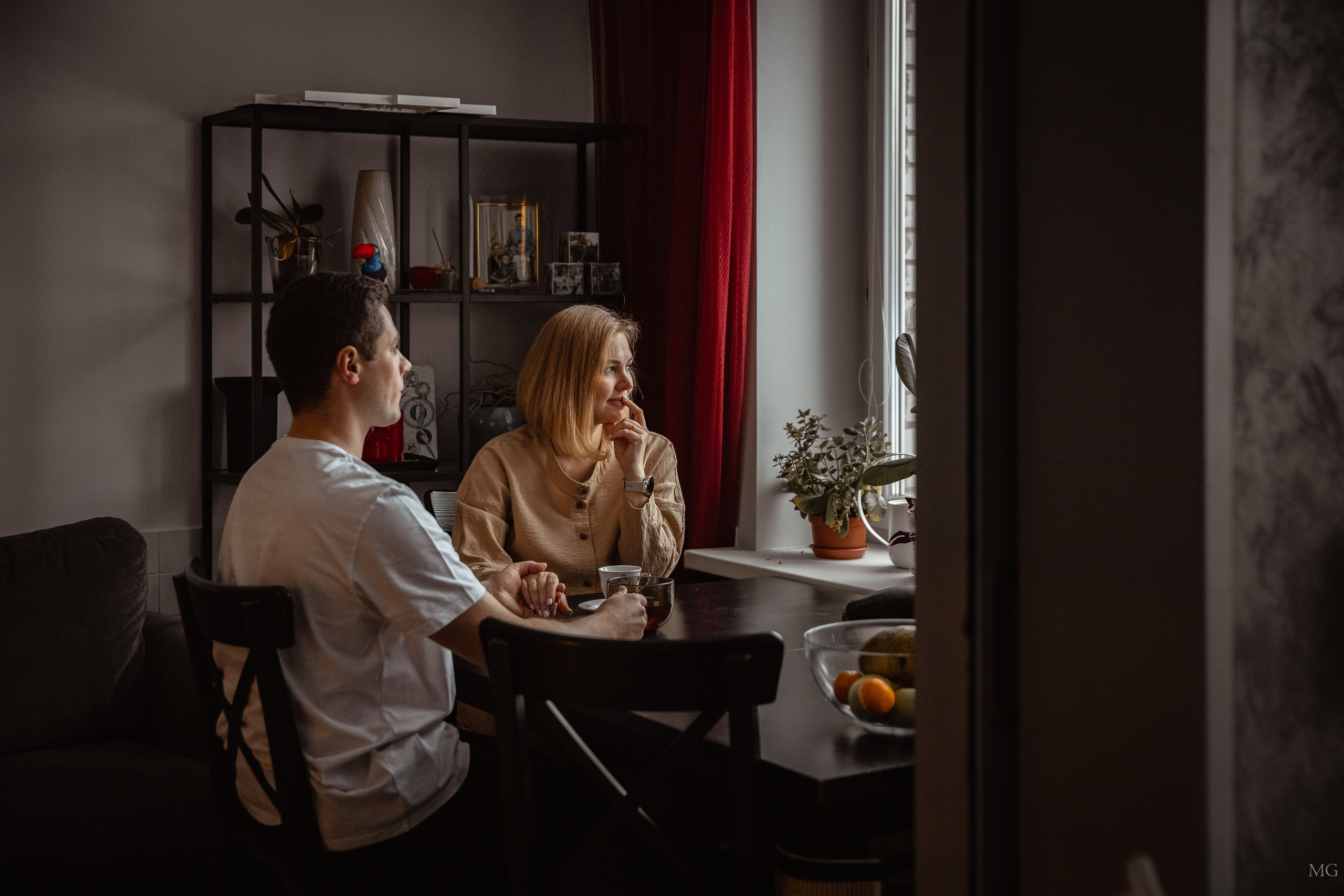 Фотосессия беременности в ожидании чуда в Санкт Петербурге. Маша Гонтарь Семейный домашний репортажный фотограф в Санкт-Петербурге