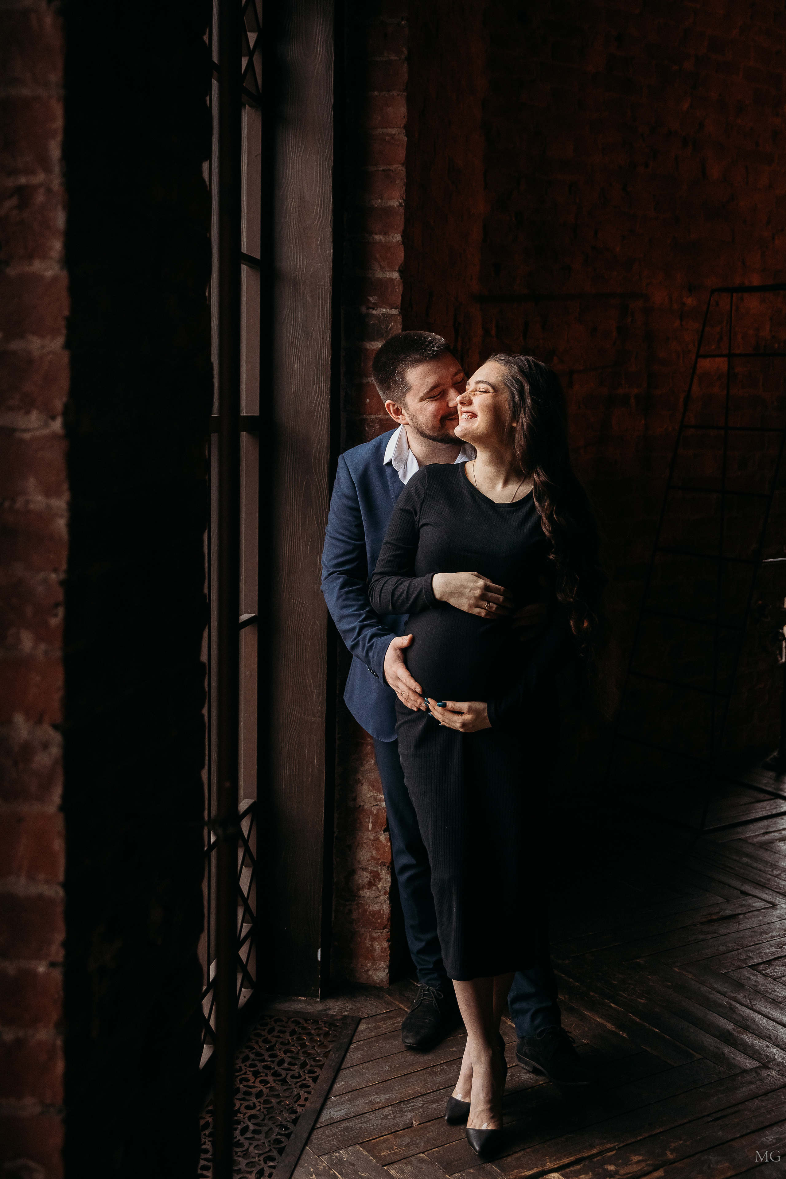 Фотосессия беременности в ожидании чуда в Санкт Петербурге. Маша Гонтарь Семейный домашний репортажный фотограф в Санкт-Петербурге