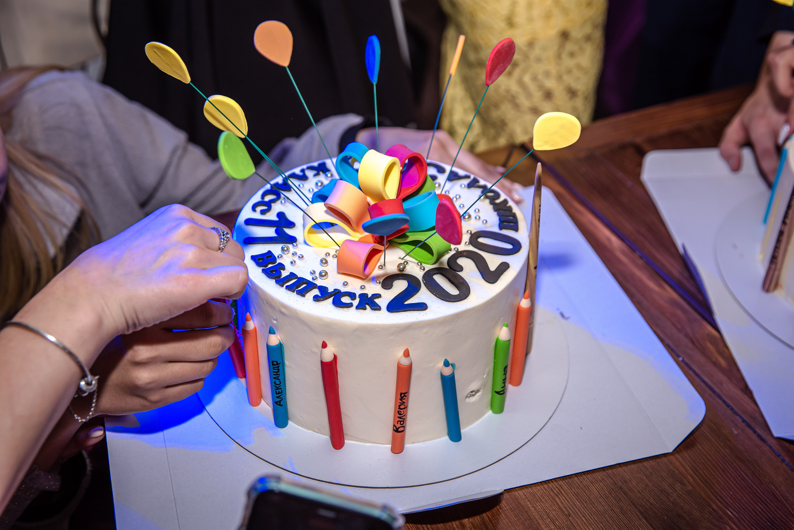 Выпускные Корпоративы Мероприятия. Маша Гонтарь Семейный домашний репортажный фотограф в Санкт-Петербурге