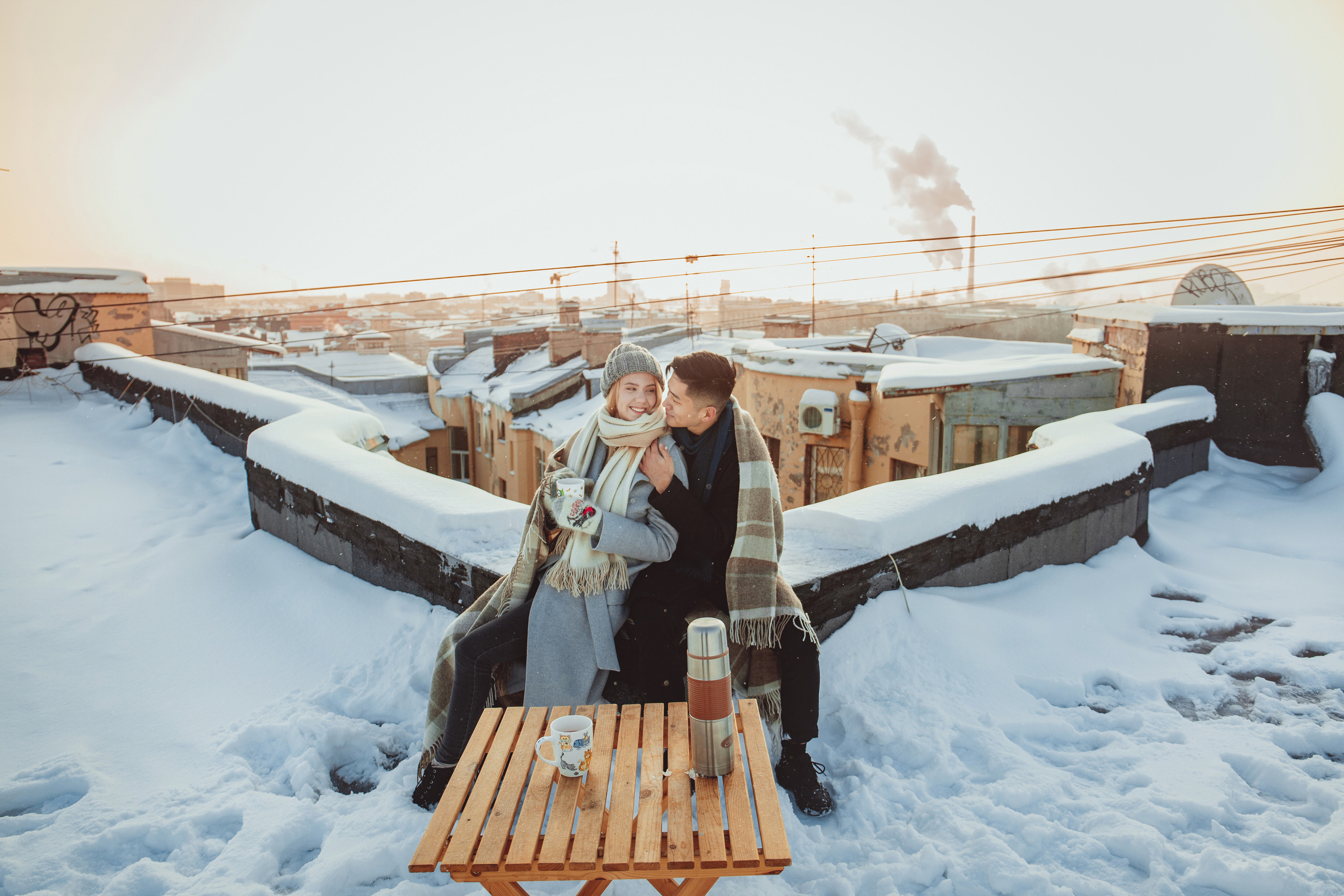 Настя и Денис на крыше. Маша Гонтарь Семейный домашний репортажный фотограф в Санкт-Петербурге