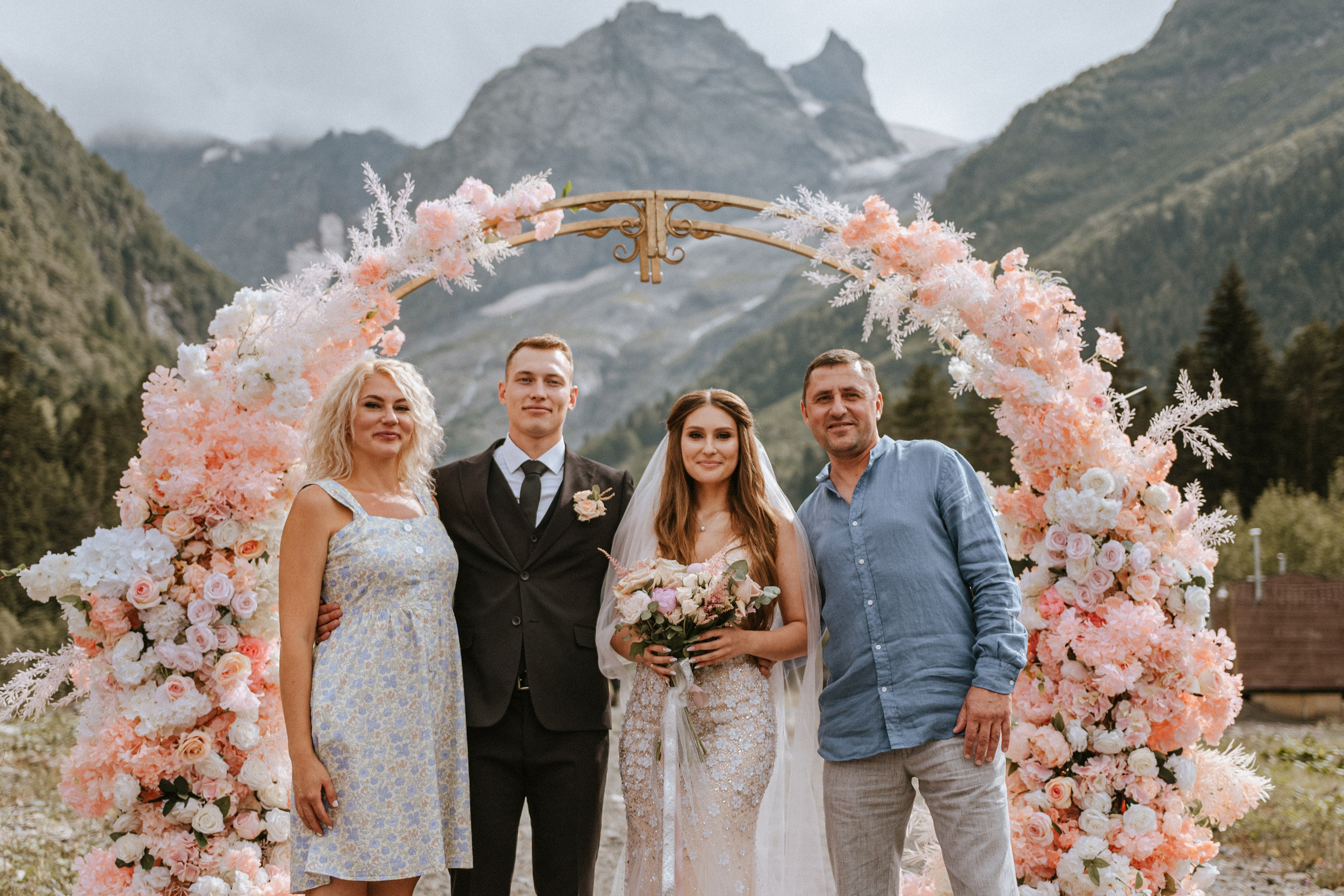 ANDREY & ELIZAVETA | DOMBAY. Фотограф Настя Конник | Пятигорск | Эльбрус | Домбай | Архыз