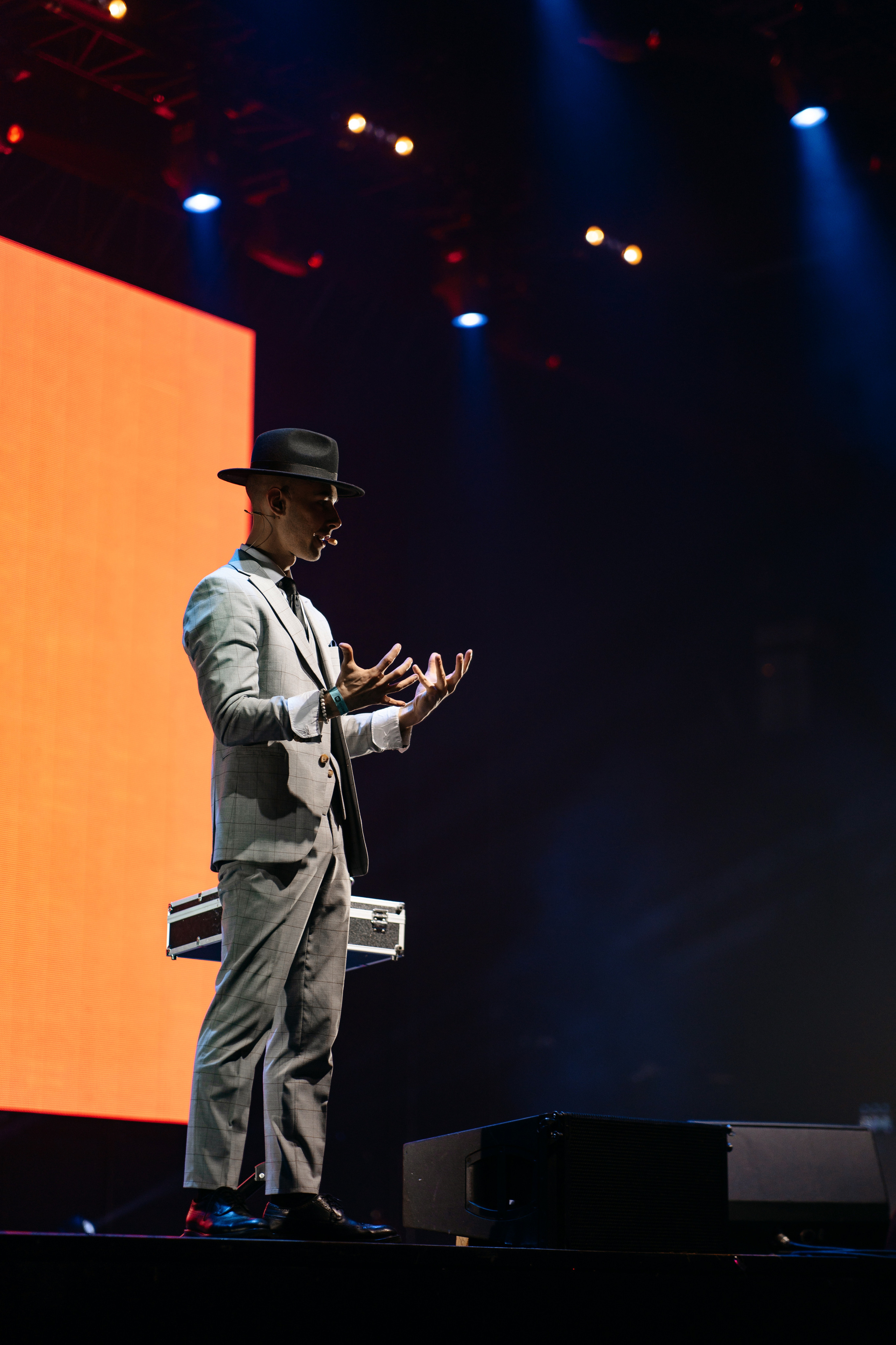 Юбилей In touch. Свадебный и репортажный фотограф в Москве Андрей Вайман