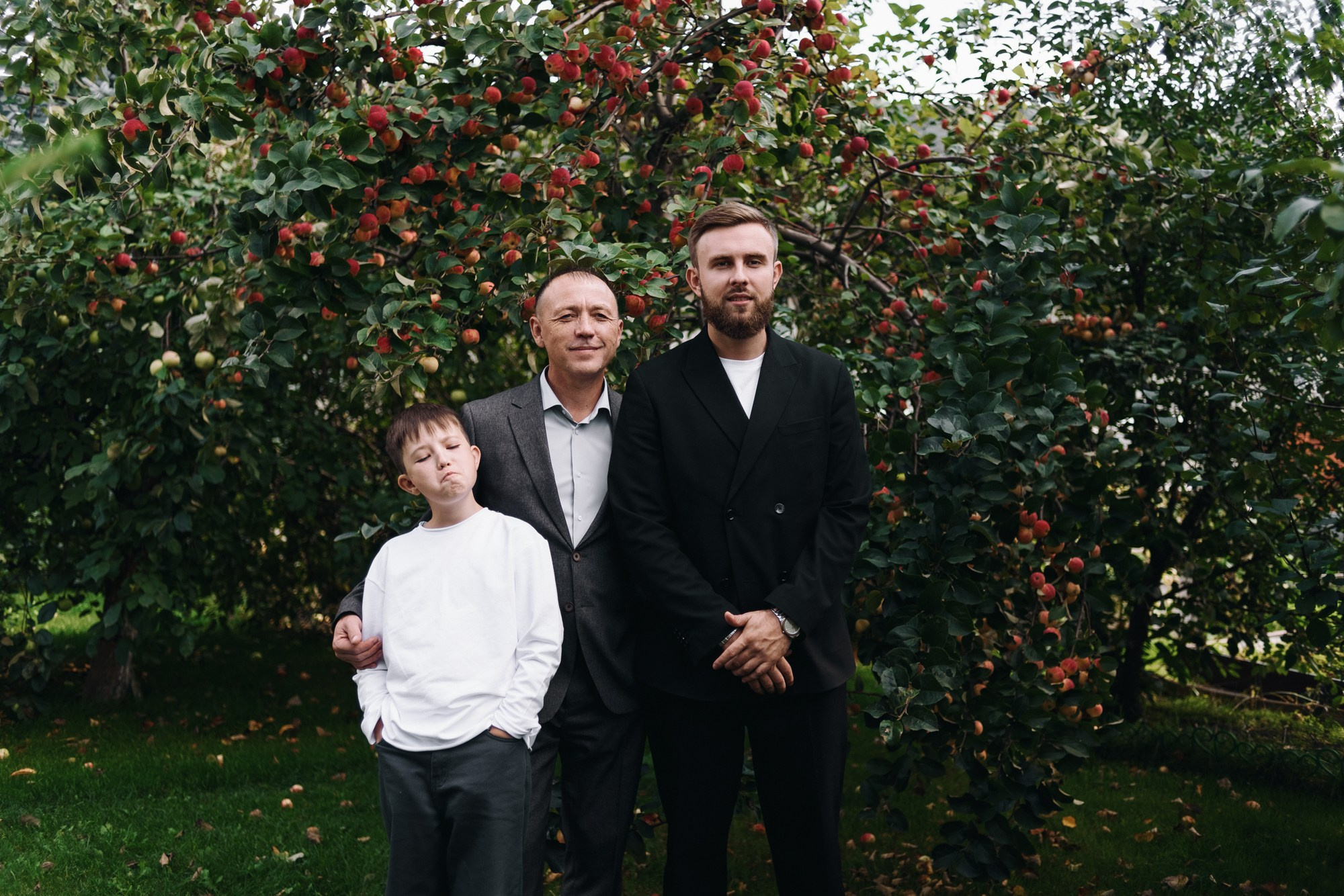 Семейная фотосессия в Тюмени — портреты поколений. Портретный фотограф Тюмень Дарья Мустафина