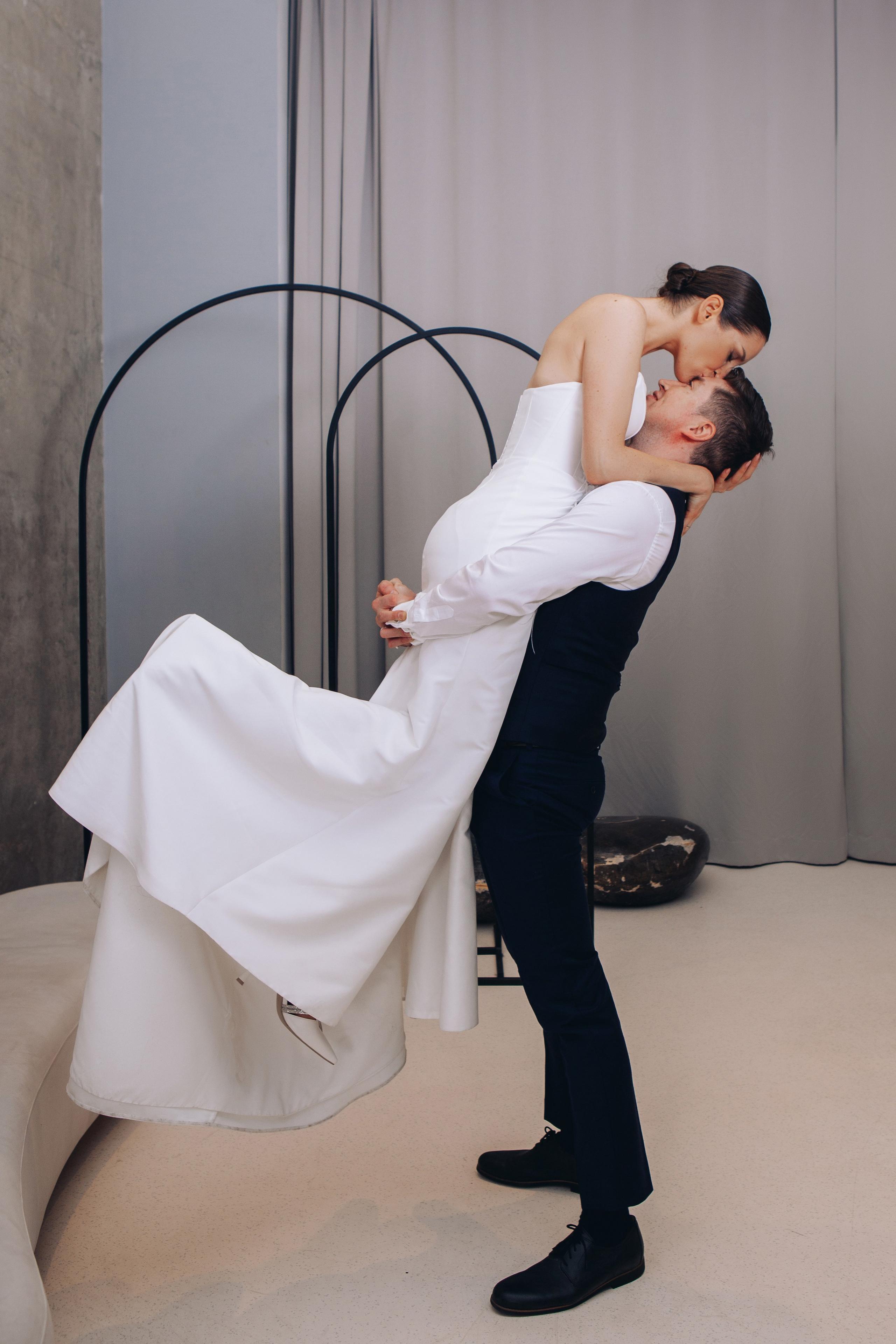 Фотосессия жениха и невесты в шипиловском загсе. Фотограф Ольга Ефремова