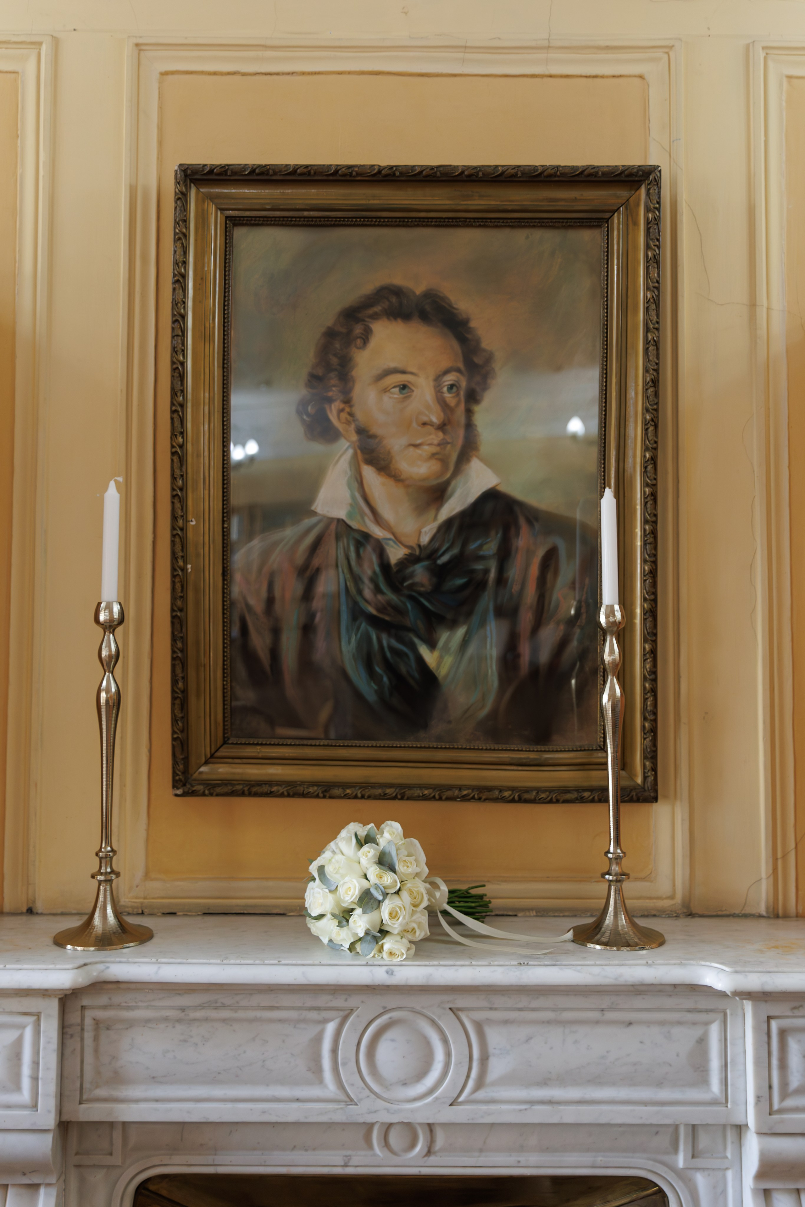 Свадебная фотосессия в библиотеке-читальне им А. С. Пушкина. Свадебный фотограф Москва и МО Сергей Киржаев