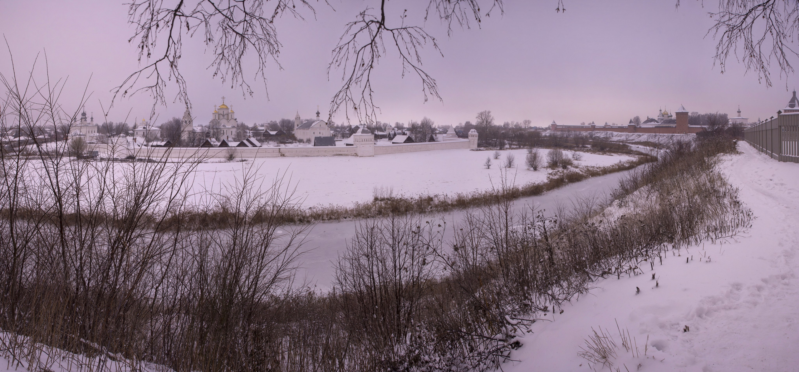 Суздаль. Ноябрь 2022. Игорь Жучков. Россия увиденная глазами путешествующего фотографа