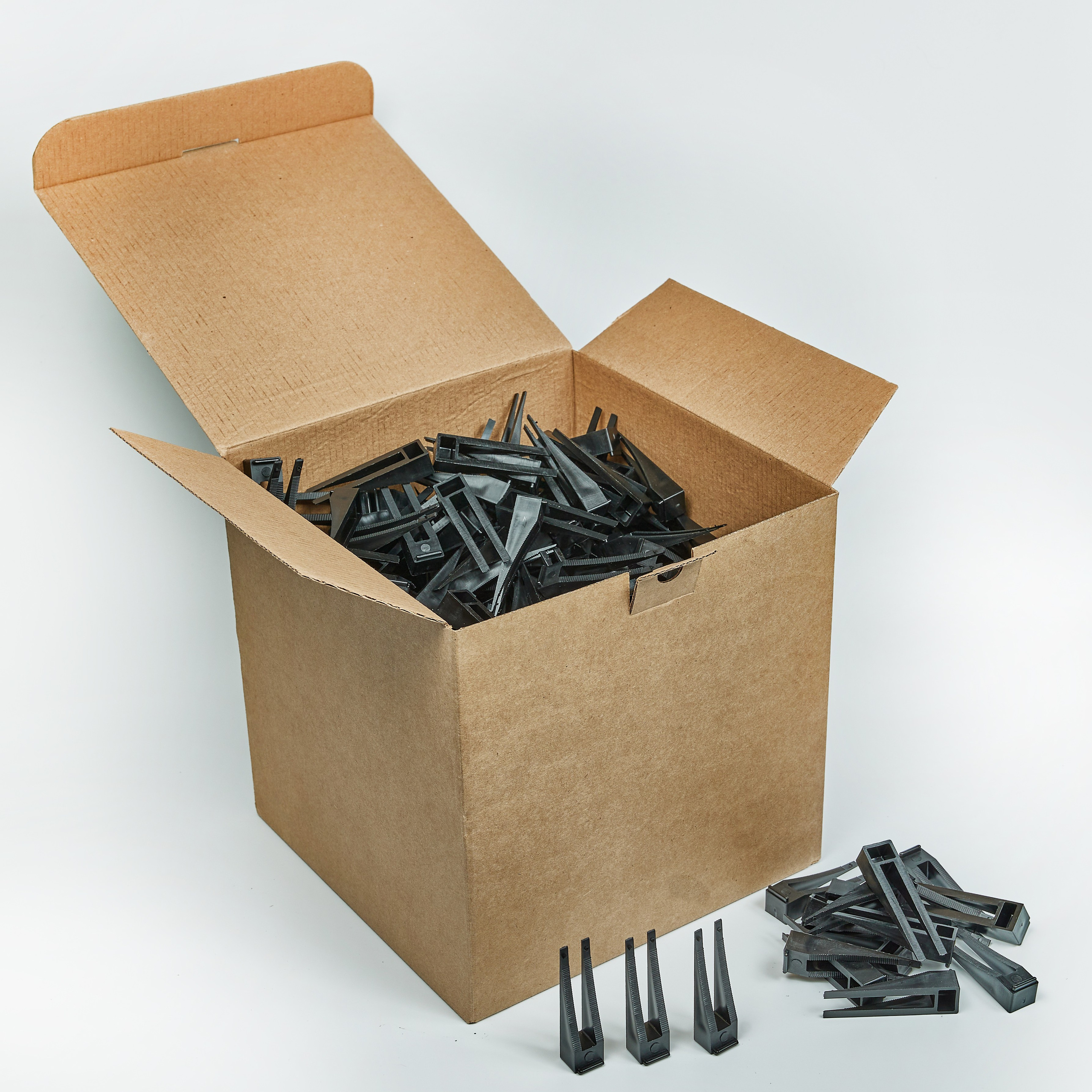 Пластмассовые изделия. Разножанровый Фотограф в Омске Артём Руднев