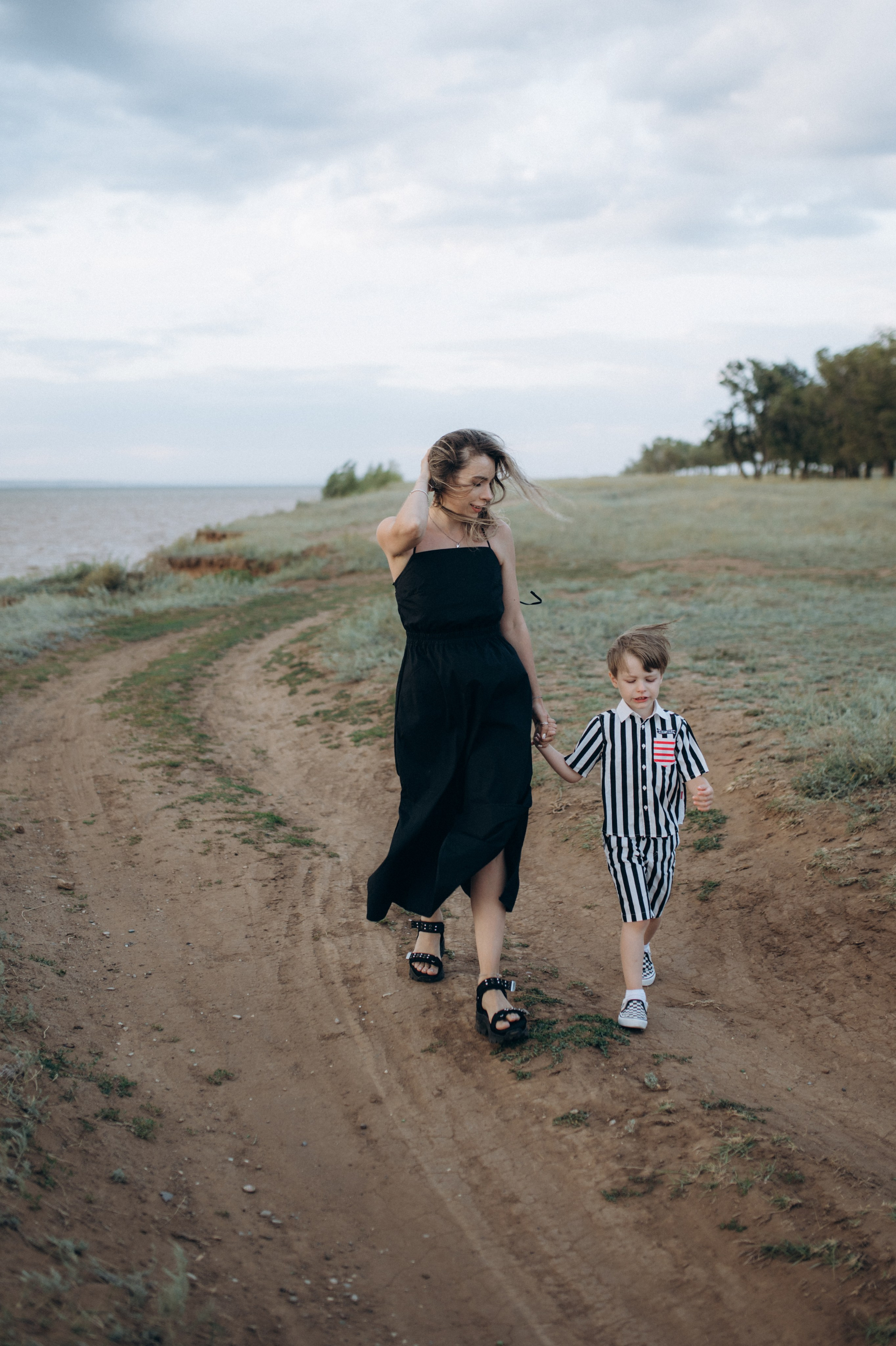 Наташа, Степа, Василиса, Лера. Www.ostermiller.ru