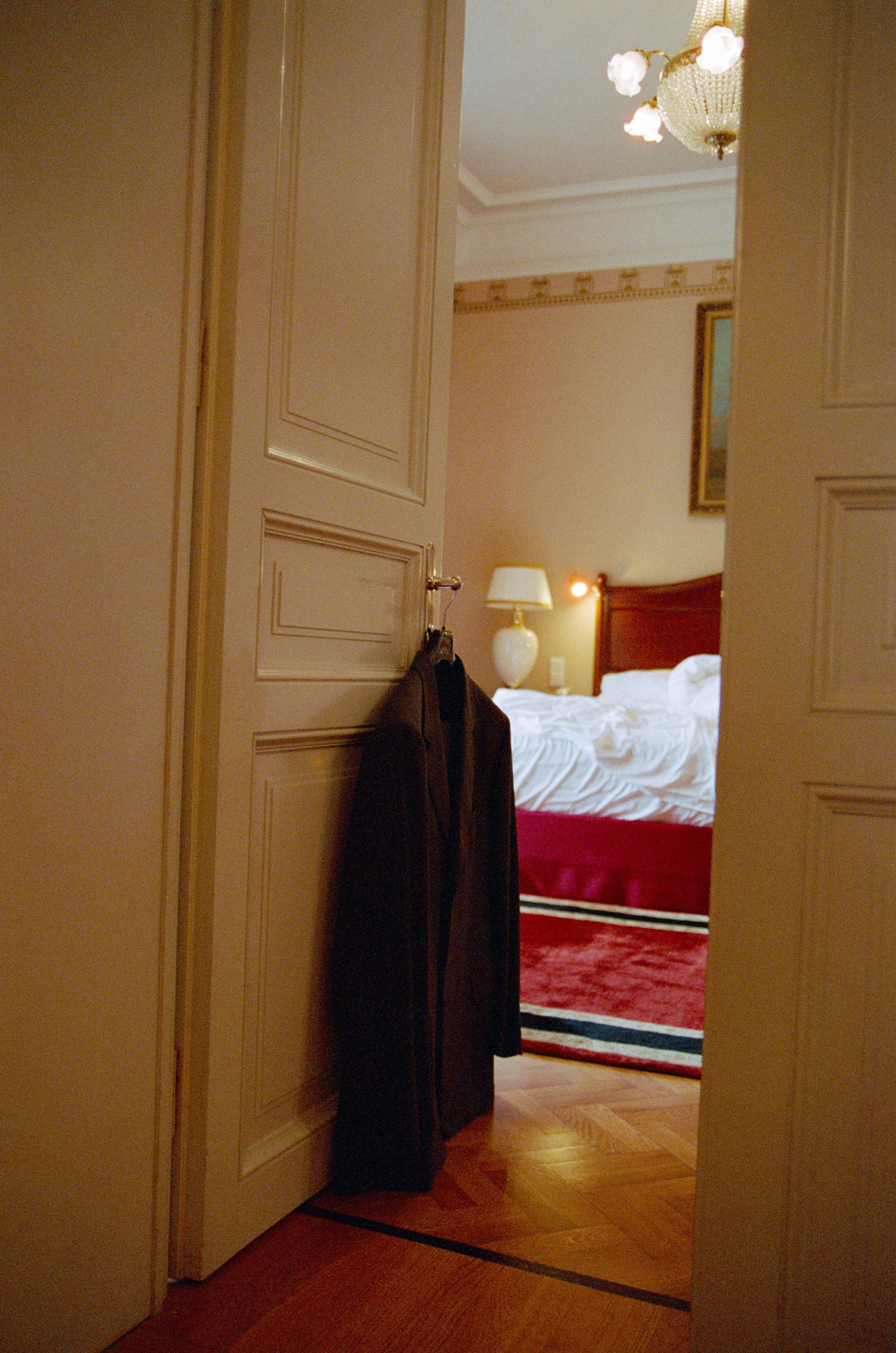 Свадебный и портретный контент фотограф Элиста Калмыкия Эрдни Панчуров 