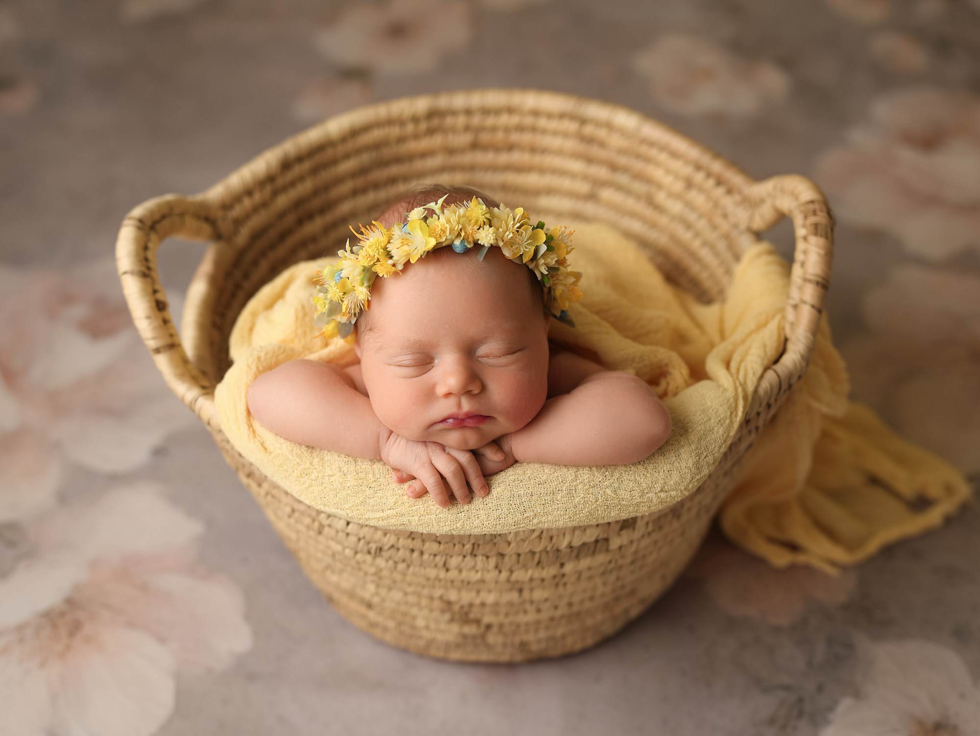 Newborn. Фотограф новорождённых в Казани Нейля Гильмутдинова ньюборн
