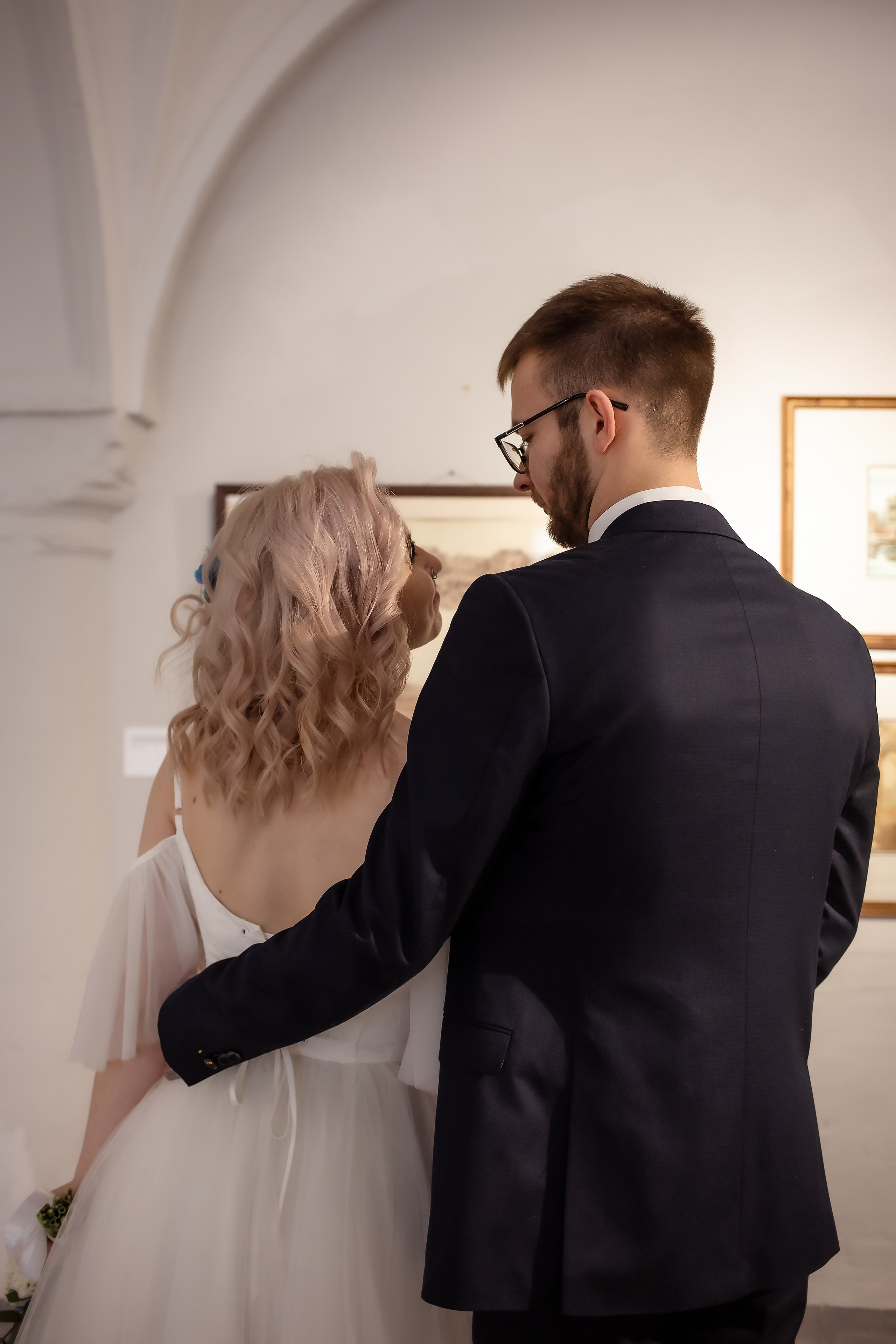 Максим и Александра. Биржевой сквер. Фотограф в Калининграде Решетникова Алина