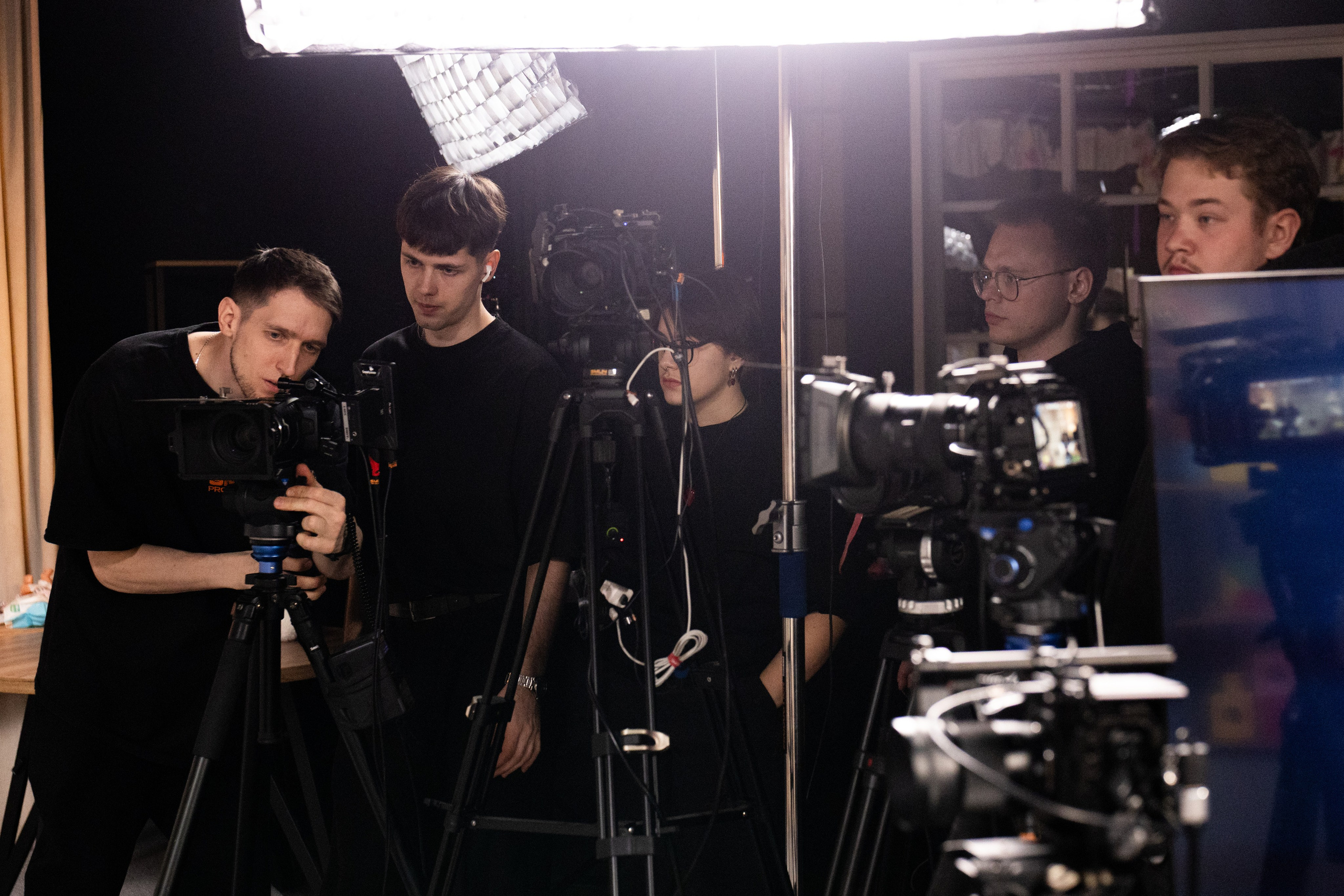 Бекстейдж съёмок шоу. Главная