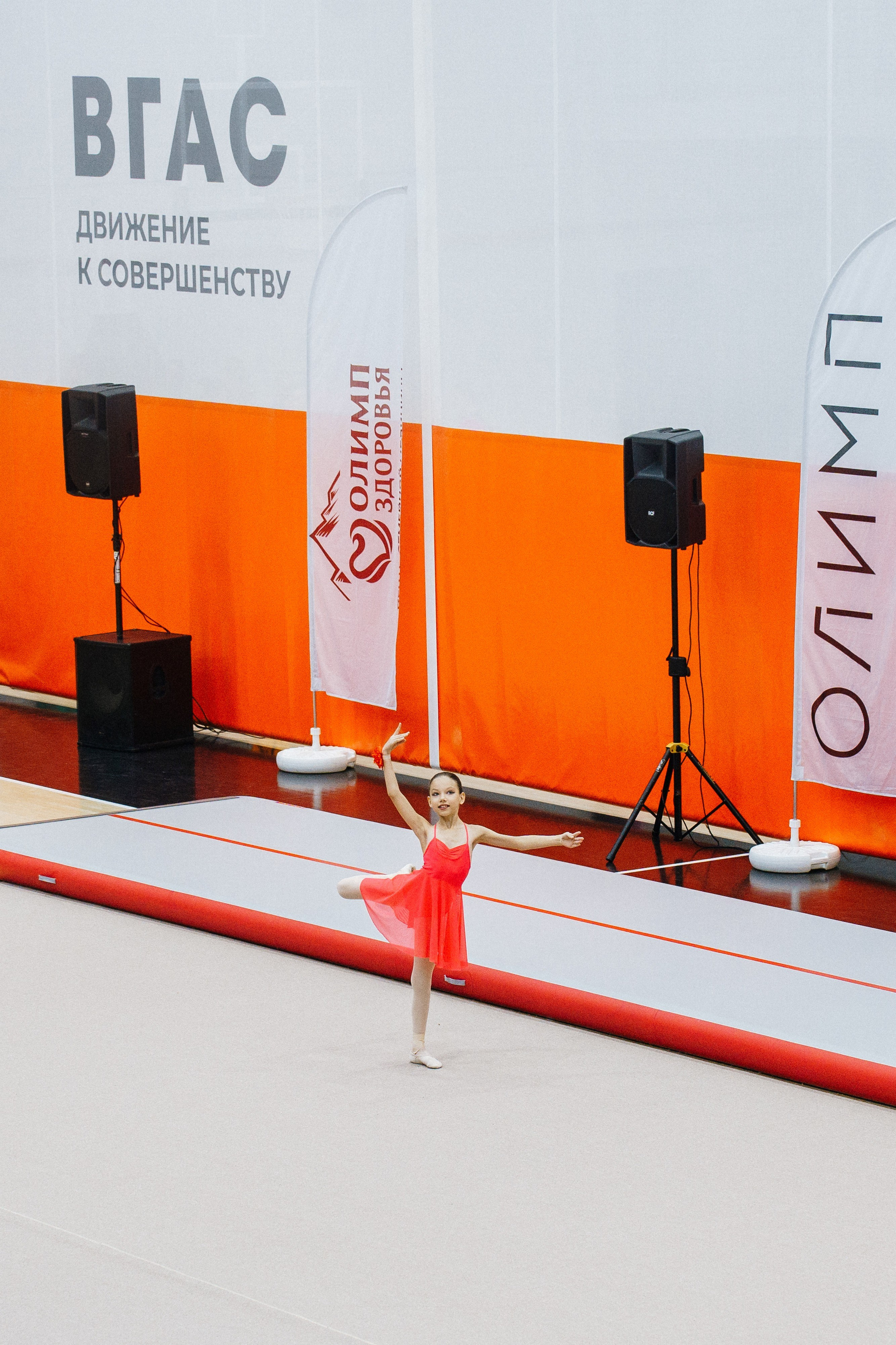 Ангелина Мельникова. Клуб спортивной гимнастики. Фотограф в Воронеже Ольга Космодемьянская
